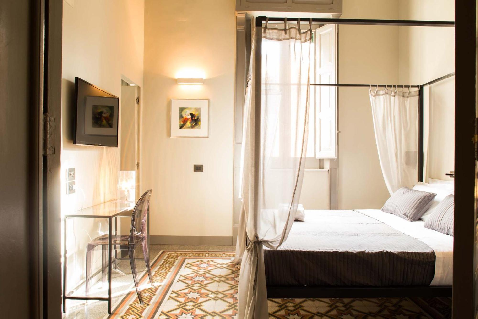 Large Double Room