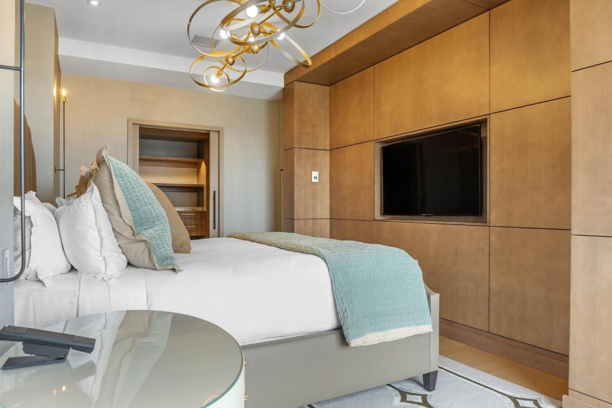 Two Bedroom Deluxe Suite