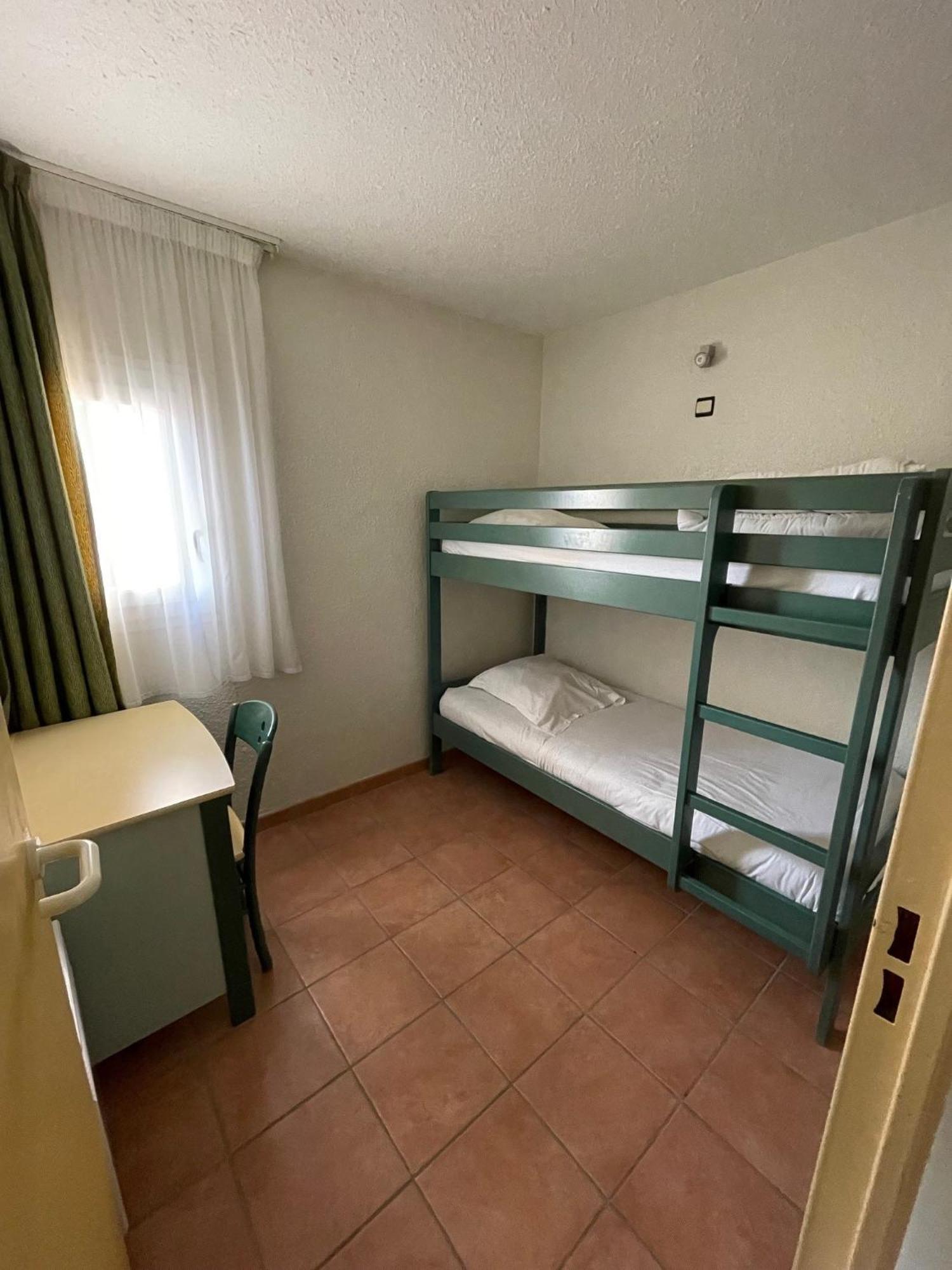 Quadruple Room,1661143184:JPEG