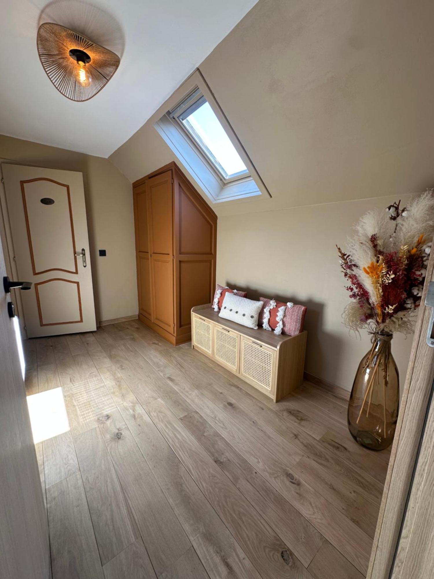 Twin Room Bathroom
