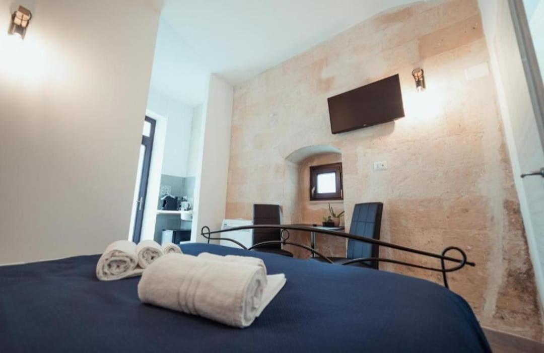Double Room,1661151435:JPEG