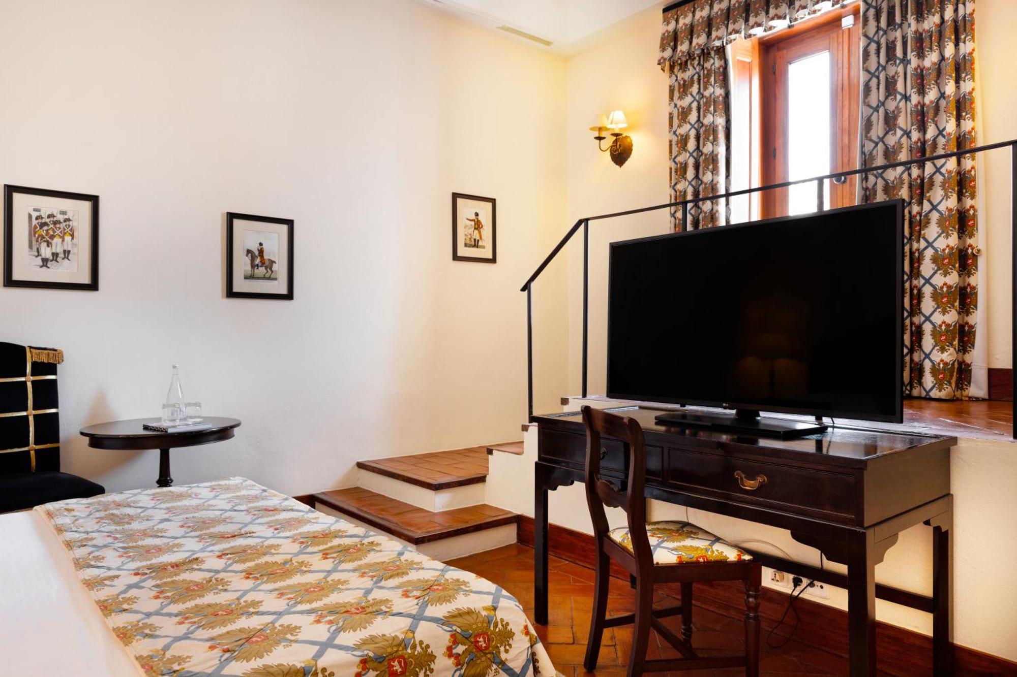Classic Double or Twin Room