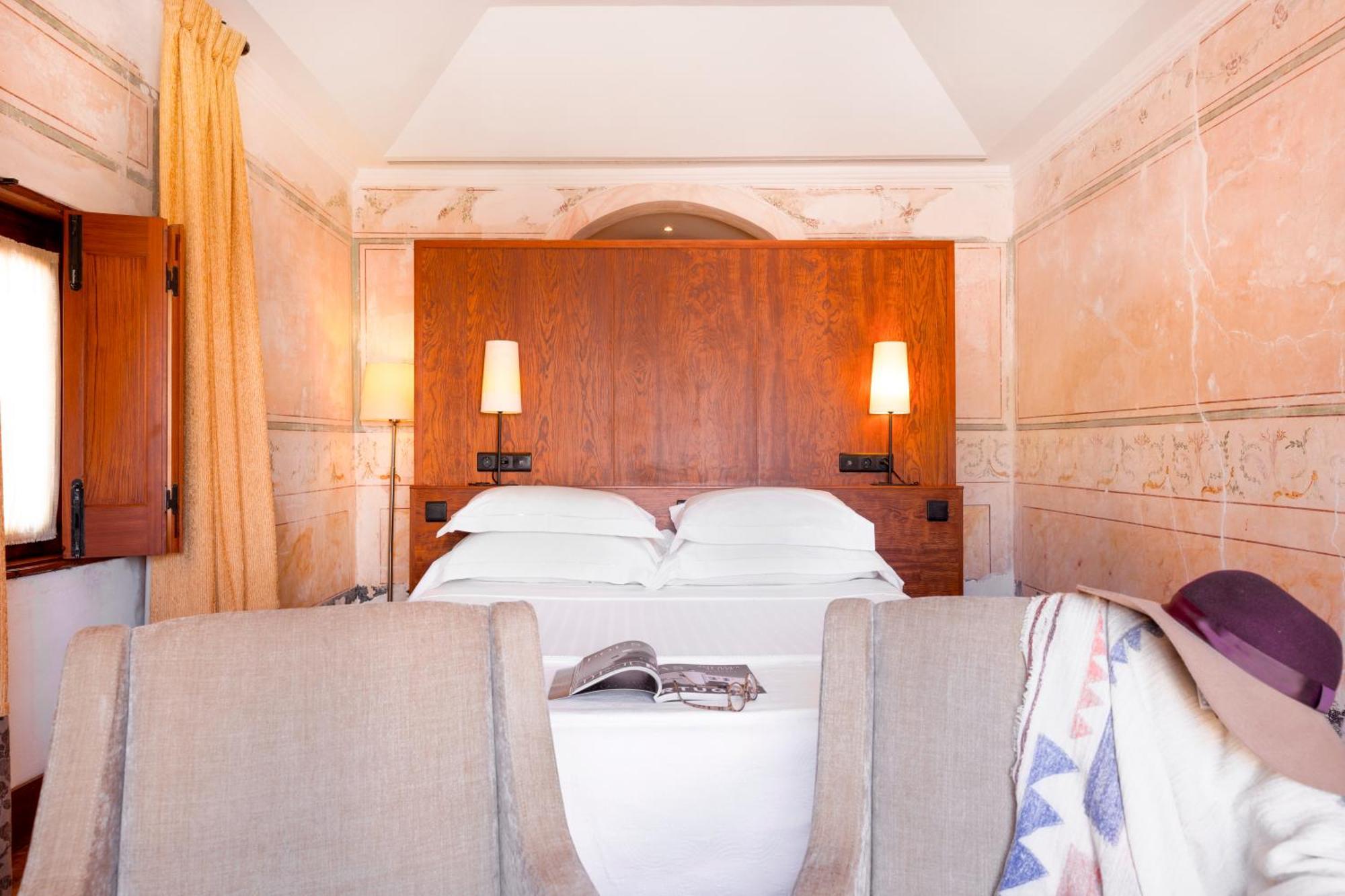 Classic Double or Twin Room