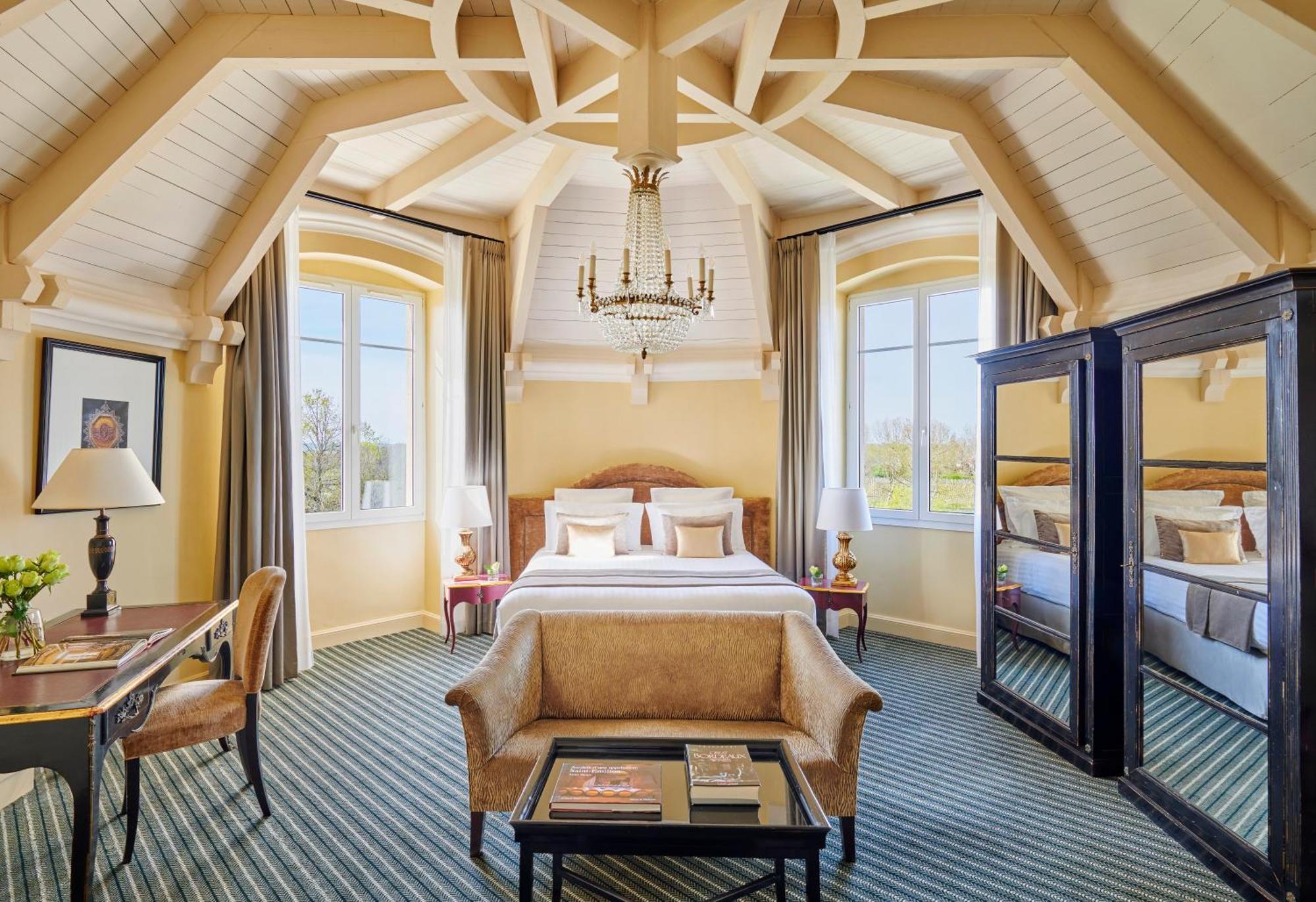 Castle Executive Room,1661632709:JPEG
