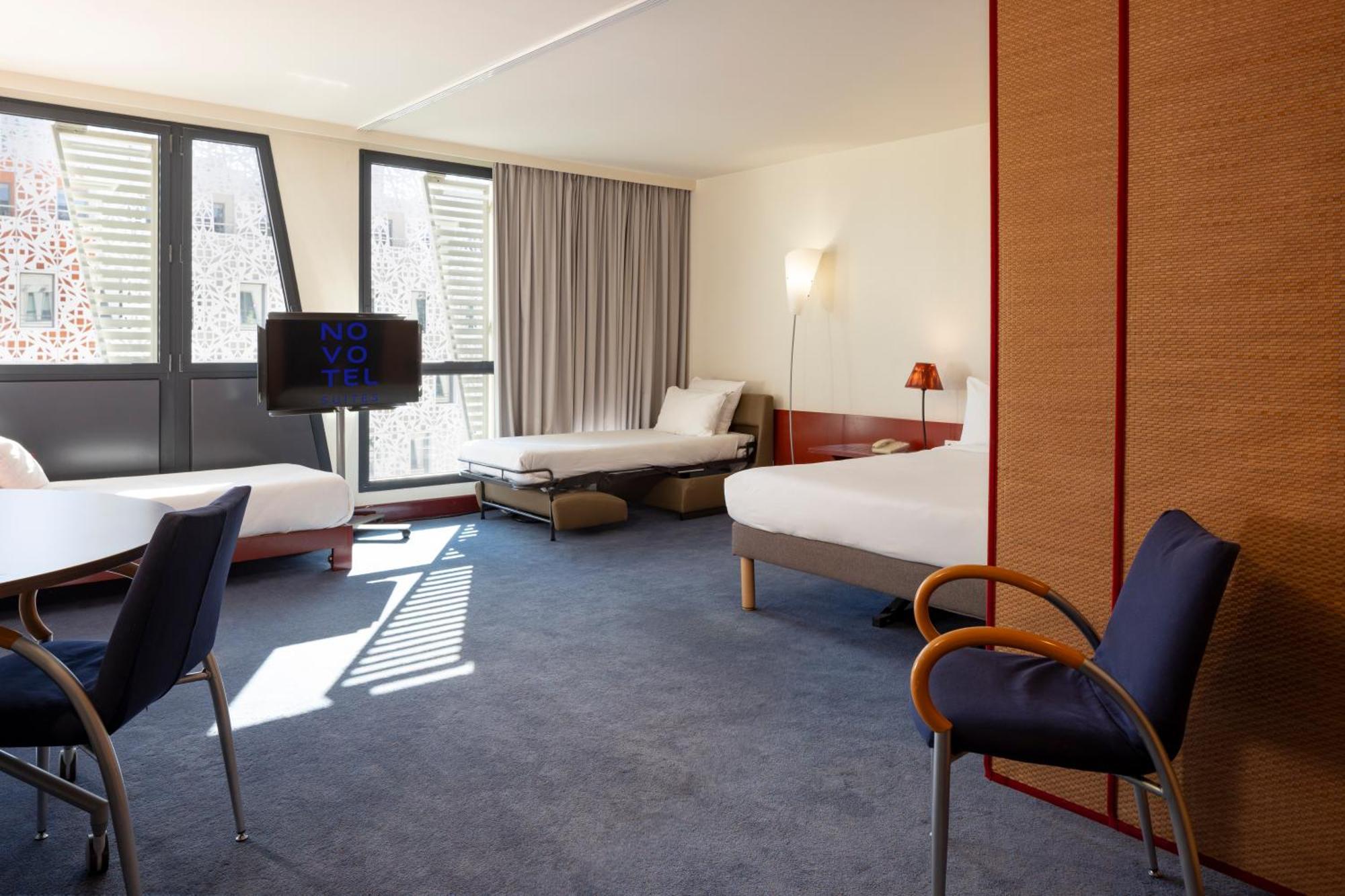 Superior Suite Double Bed Two Single Beds