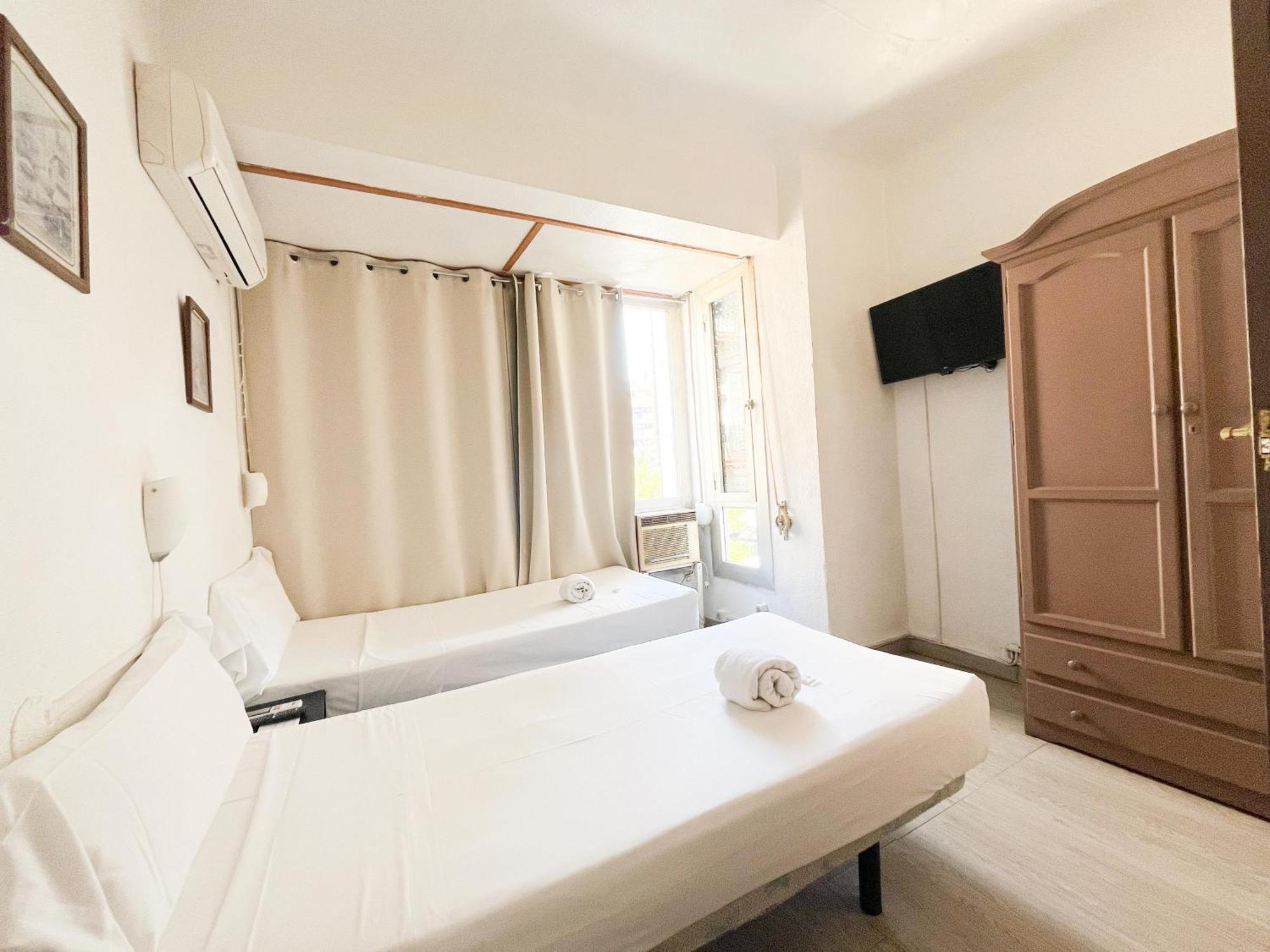 Twin Room City View