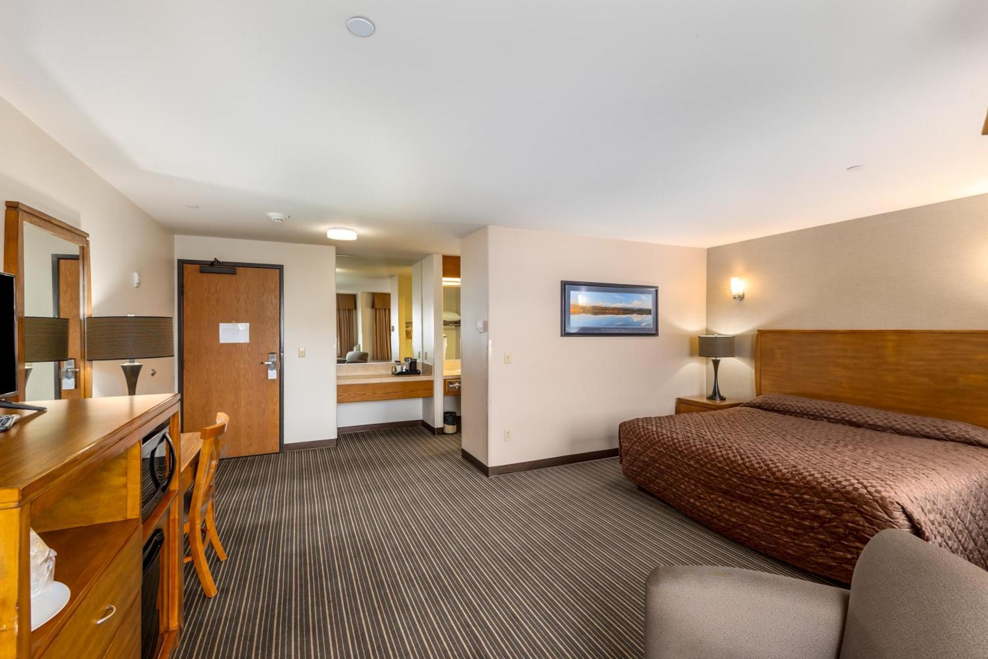 Deluxe King Room