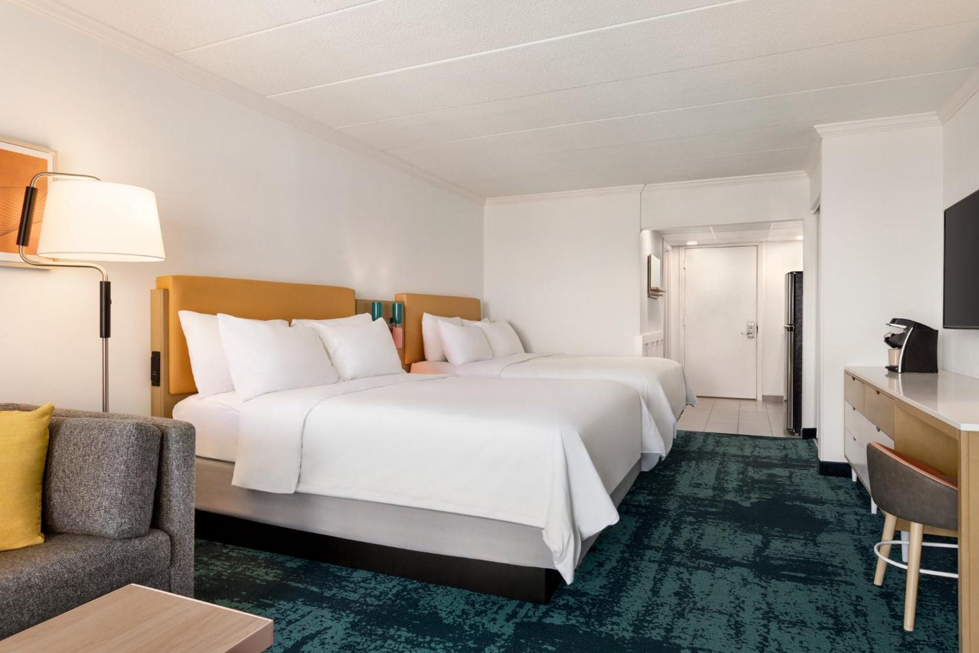 Queen Suite Two Queen Beds City View Communications Accessible