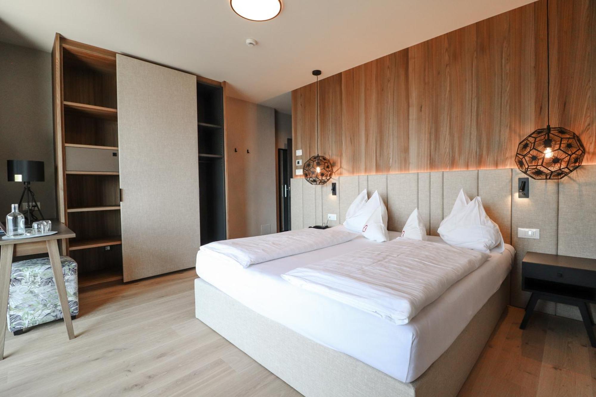 Deluxe Double Room Balcony