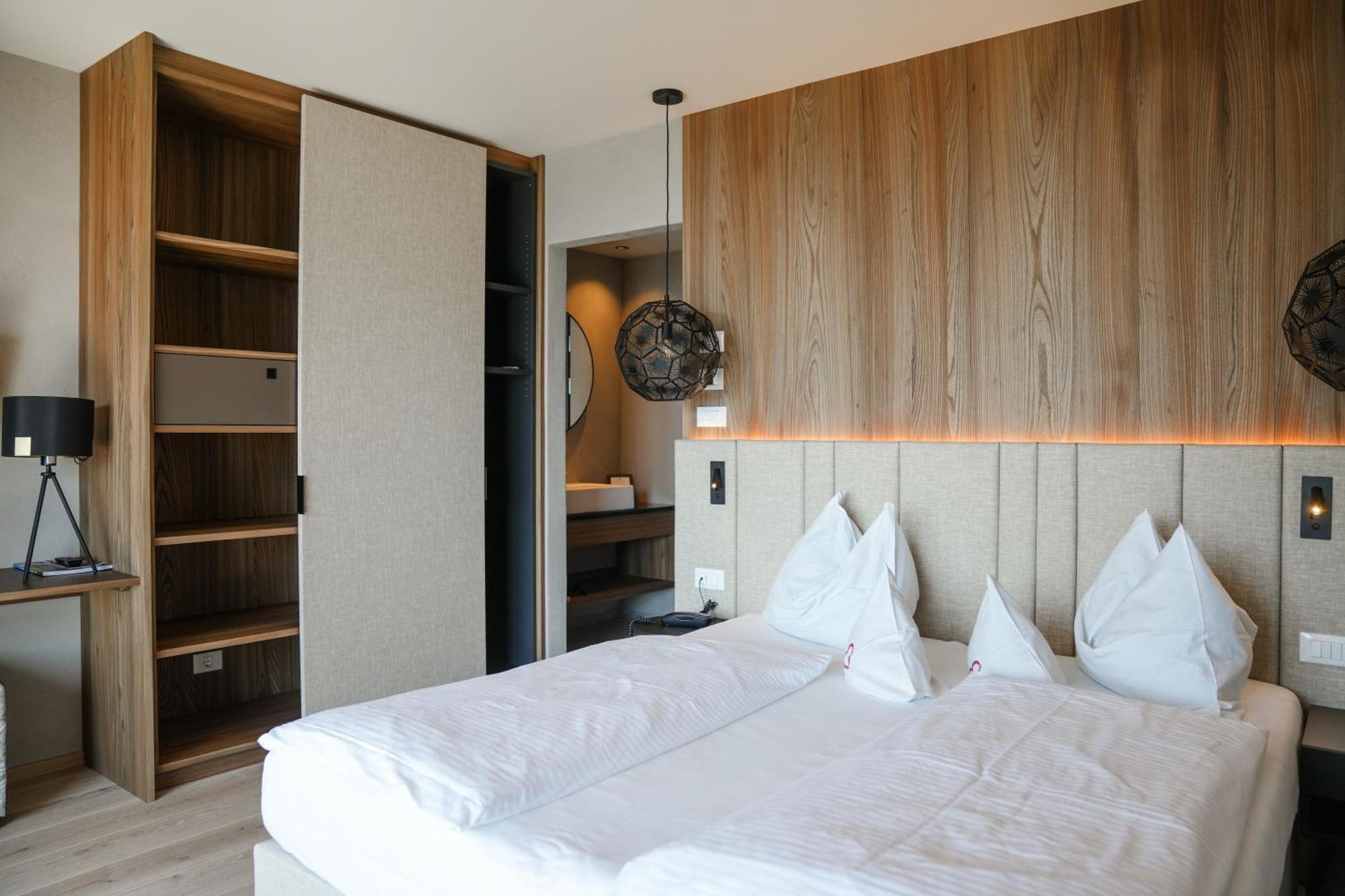 Deluxe Double Room Balcony