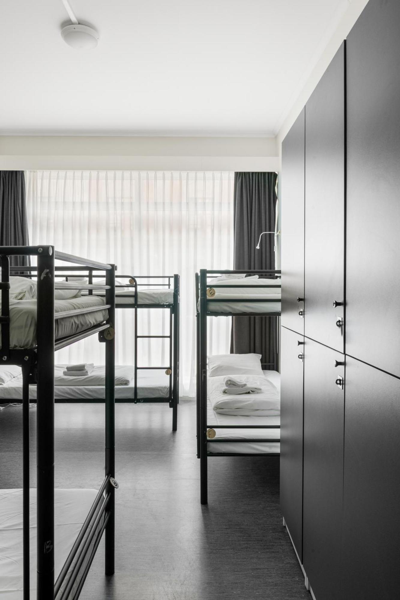 Bed 6-Bed Mixed Dormitory Room