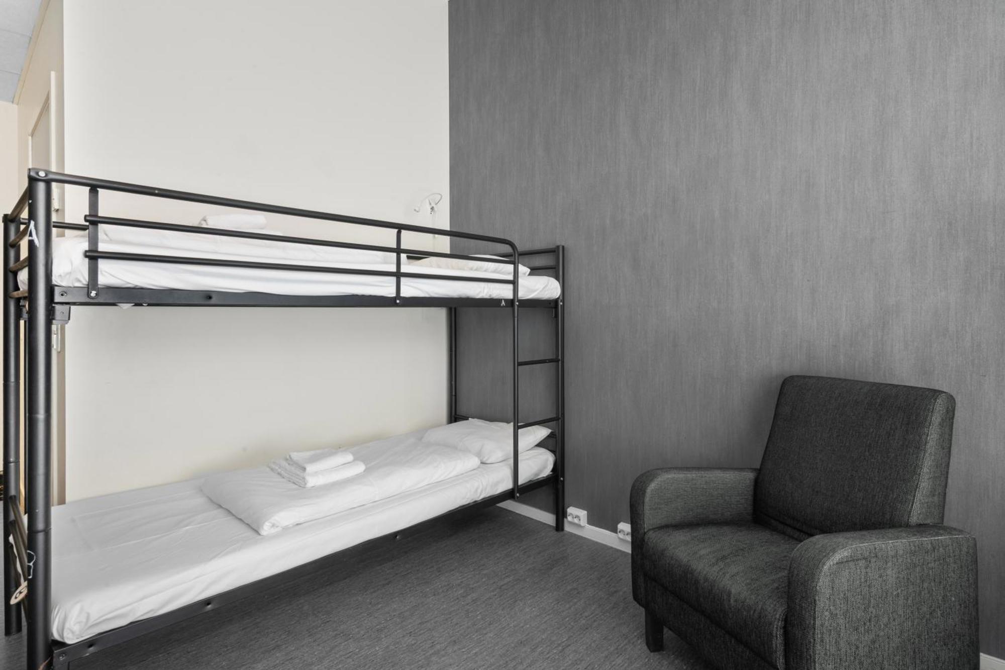 Bed 6-Bed Mixed Dormitory Room