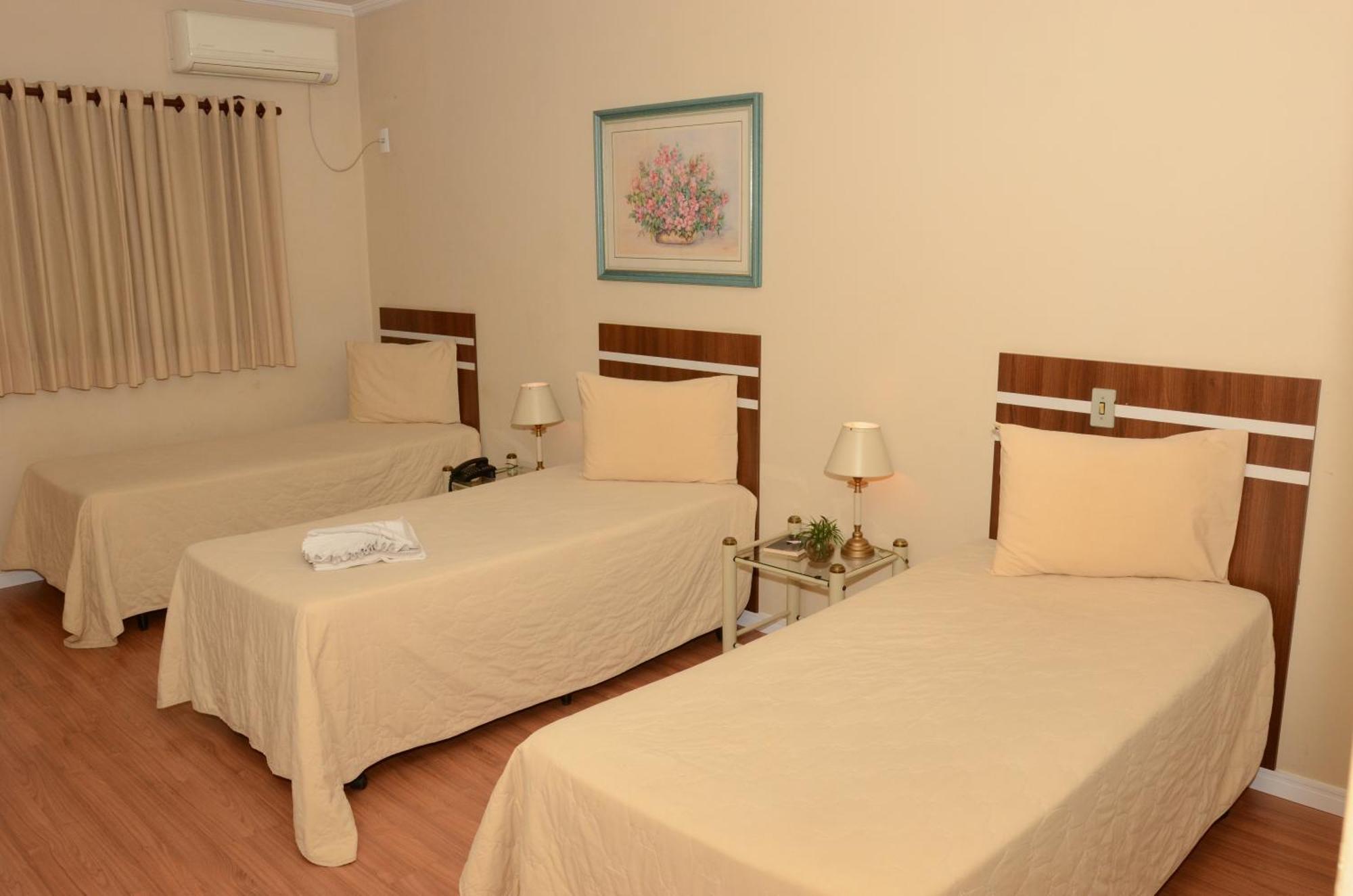 Standard Triple Room,1747024782:JPEG