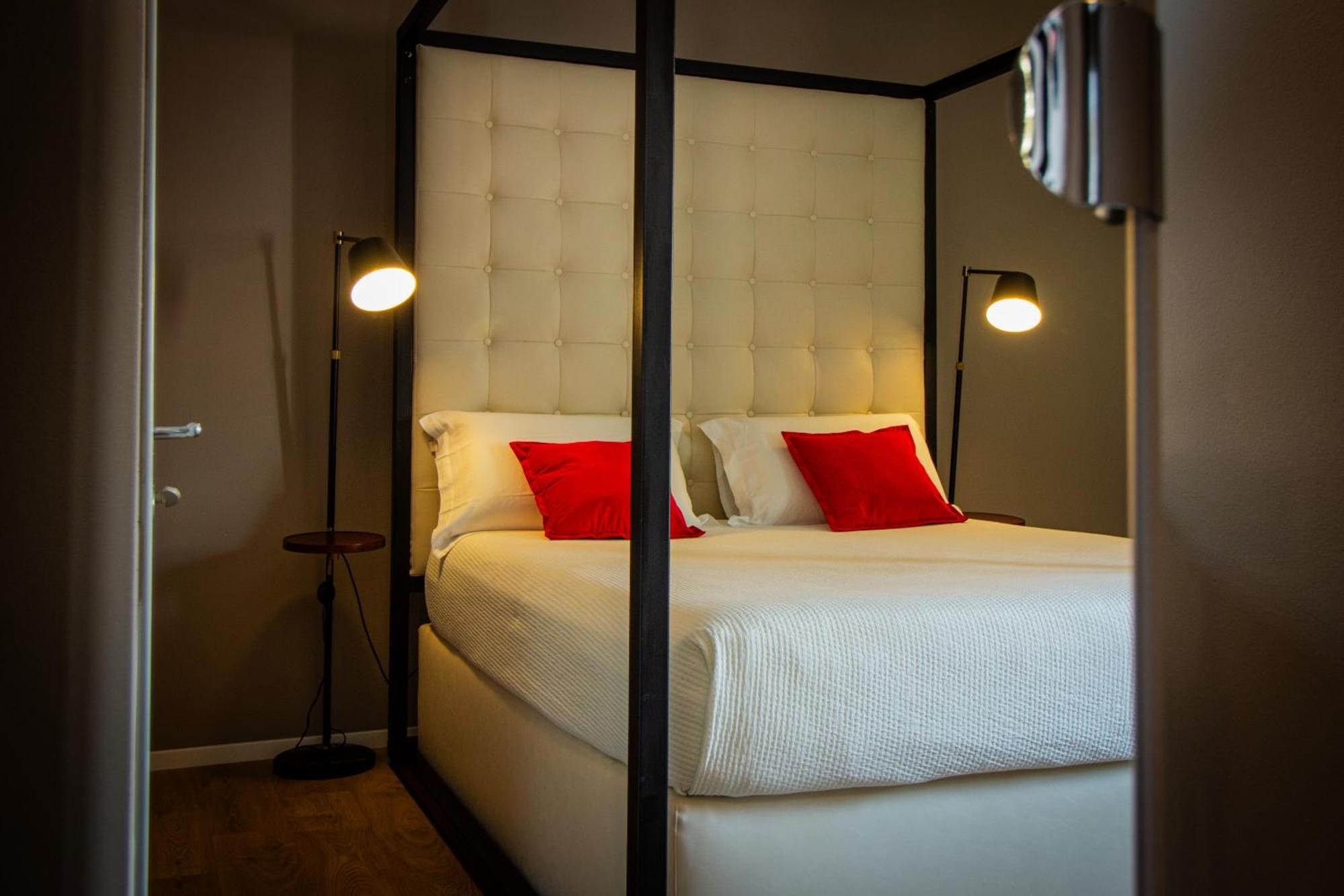 Superior Large King Room