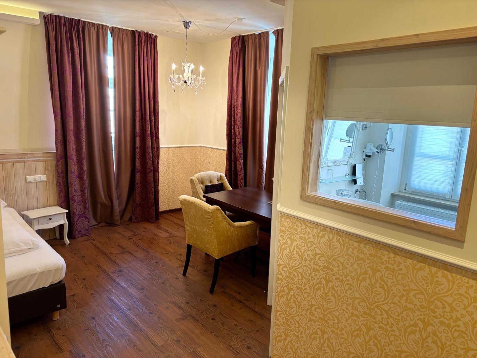 Single Room