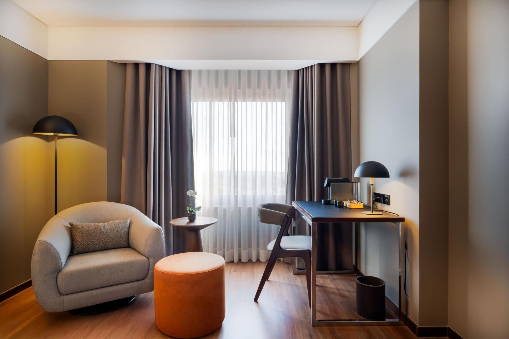High Floor Executive Twin Room