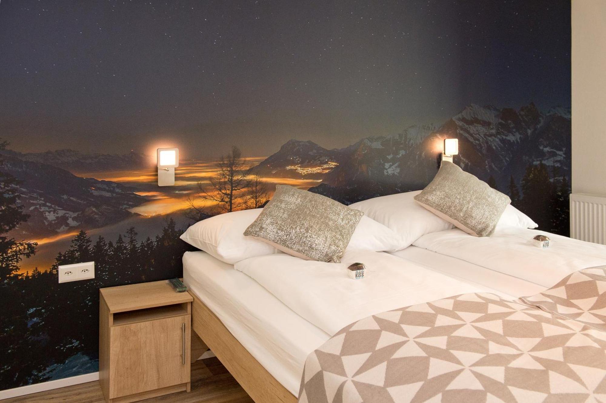 "Imagine" Glamping Lodge