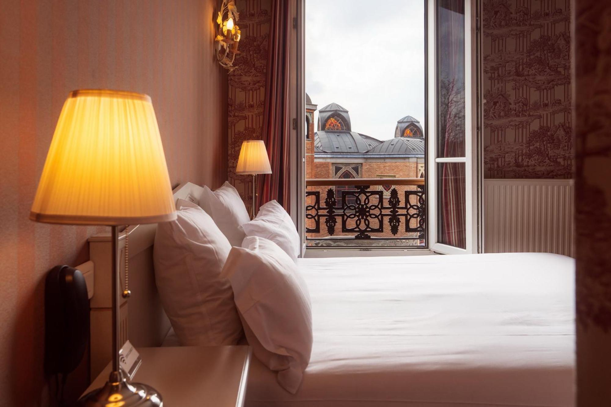Chambre Tour Eiffel