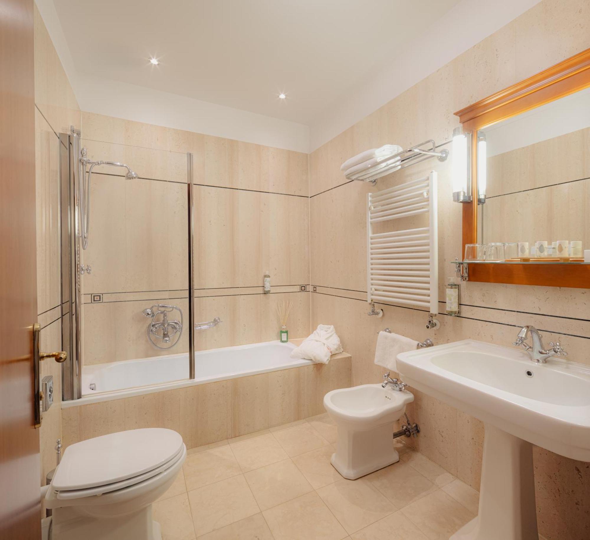 Double or Twin Room