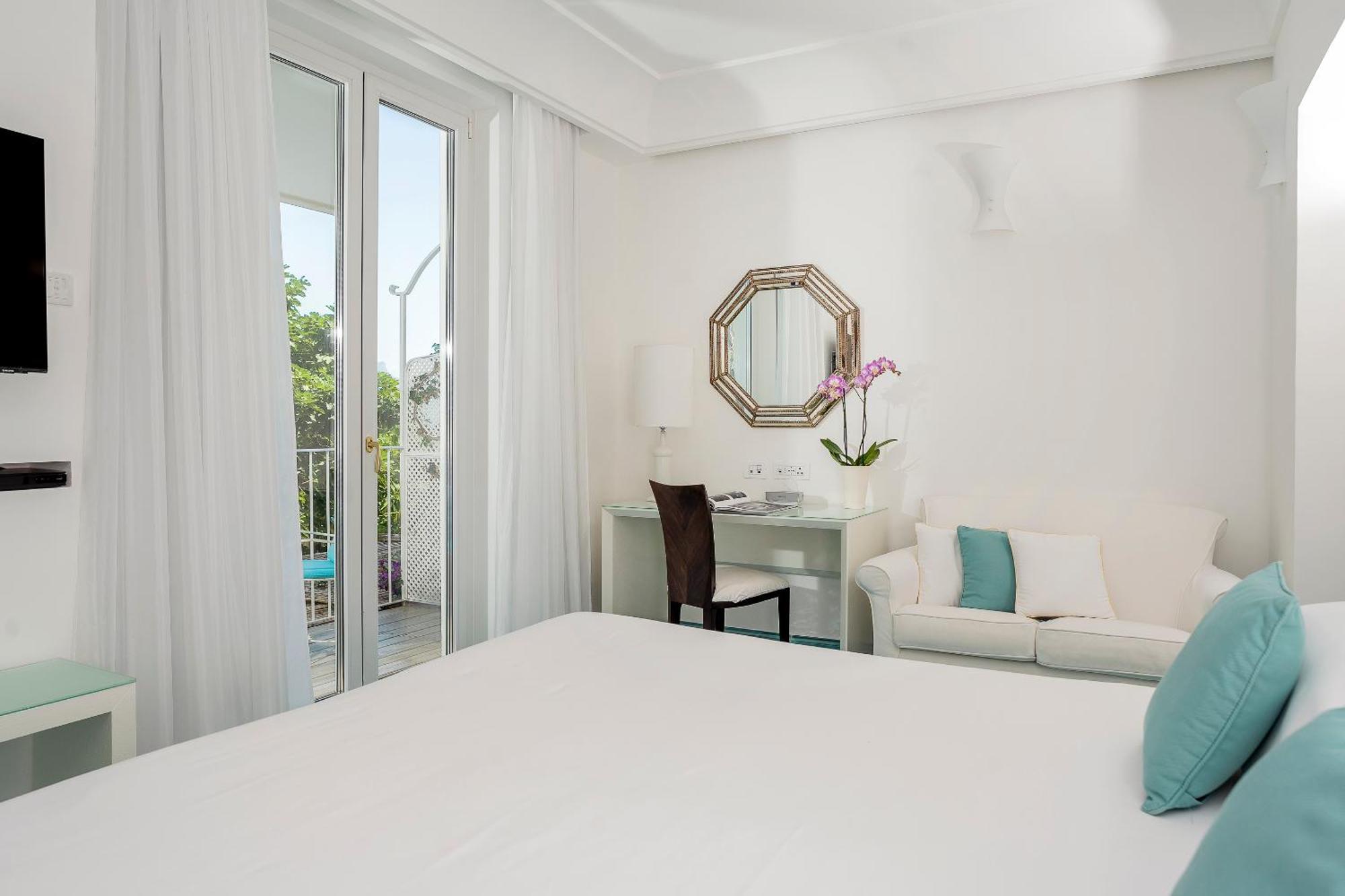 Standard Double or Twin Room Partial Sea View