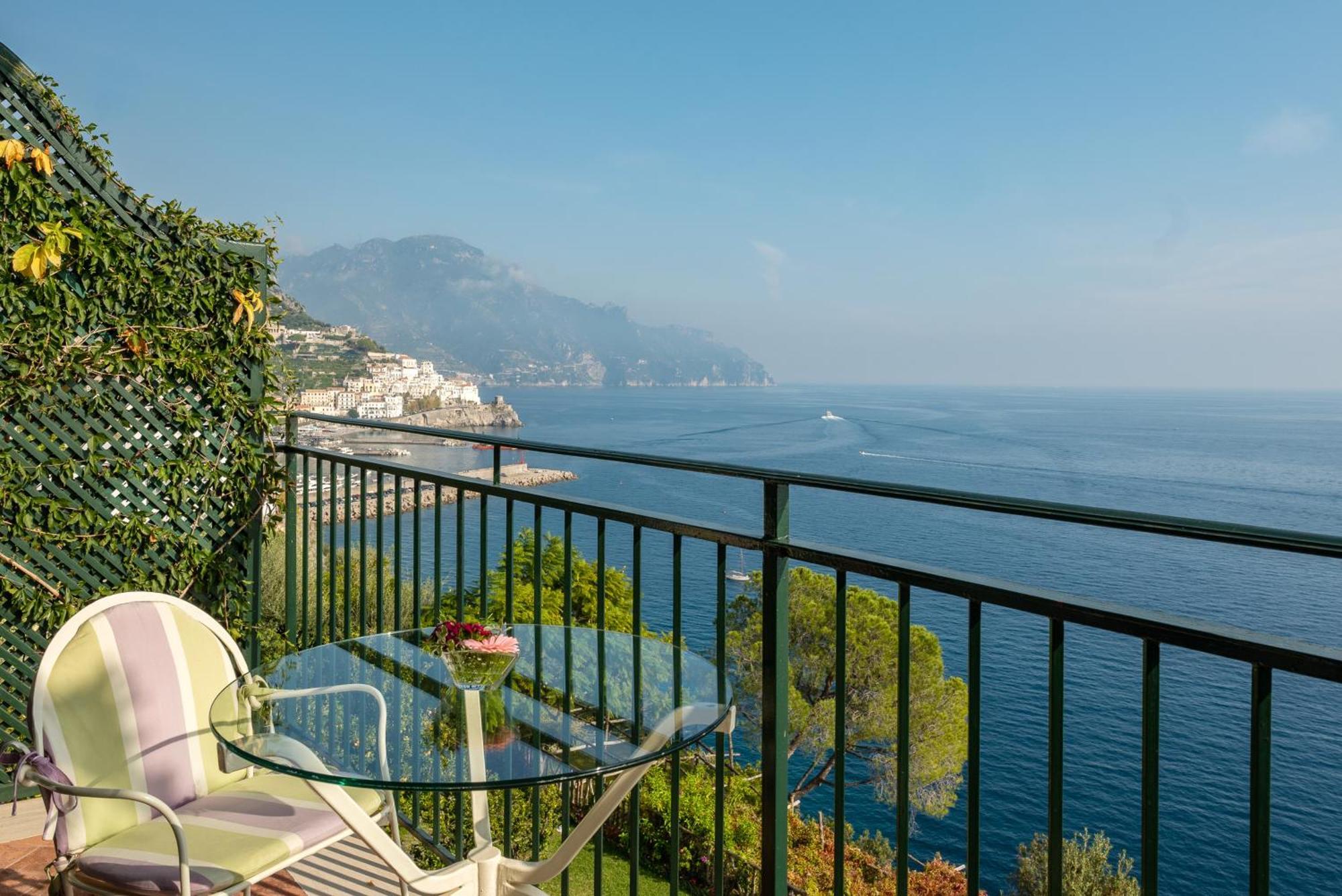 Superior Double or Twin Room Sea View