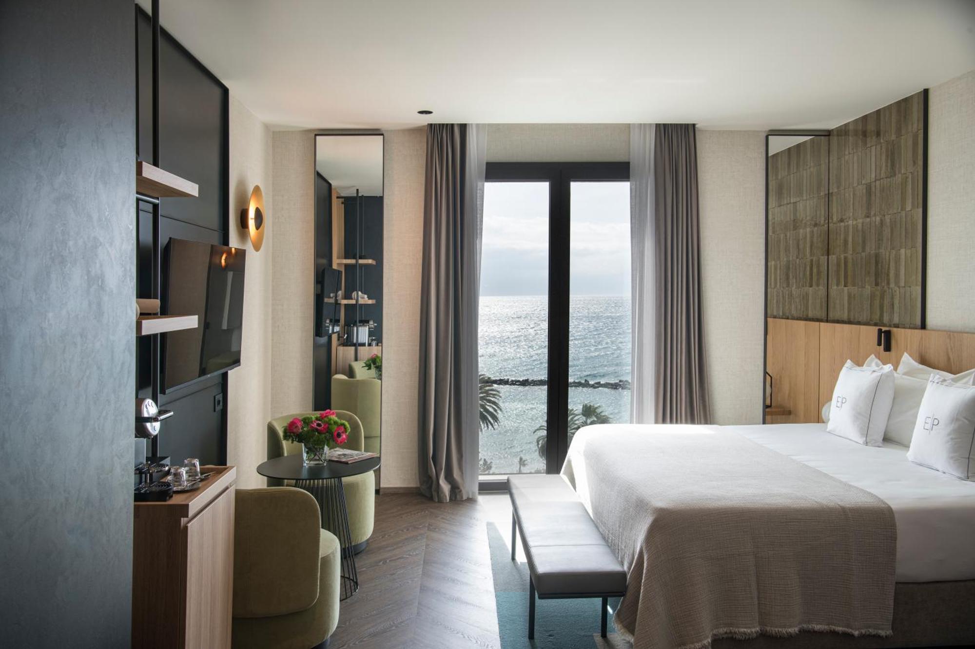Double or Twin Room with Sea View,1697842312:JPEG