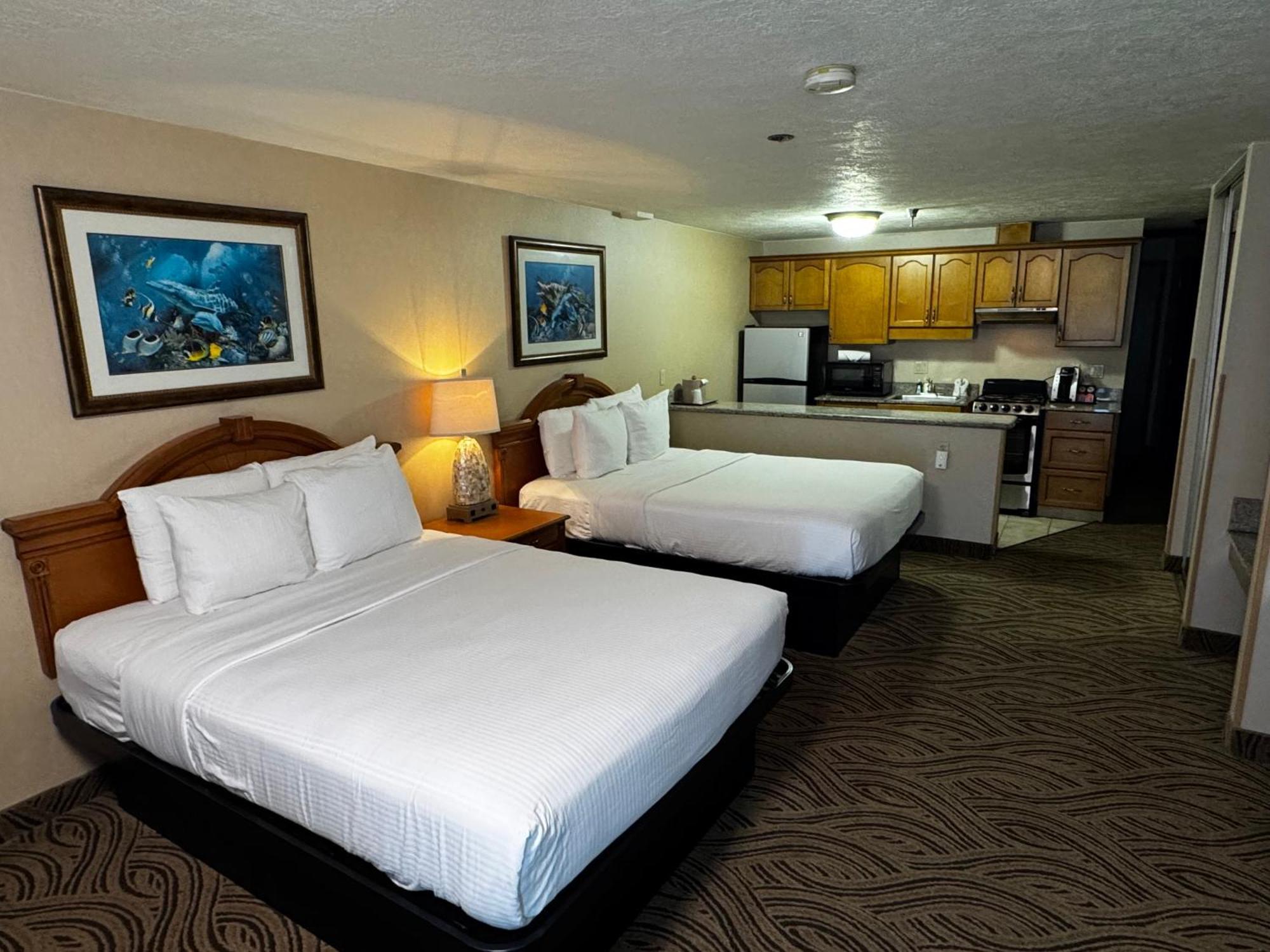Queen Room Two Queen Beds