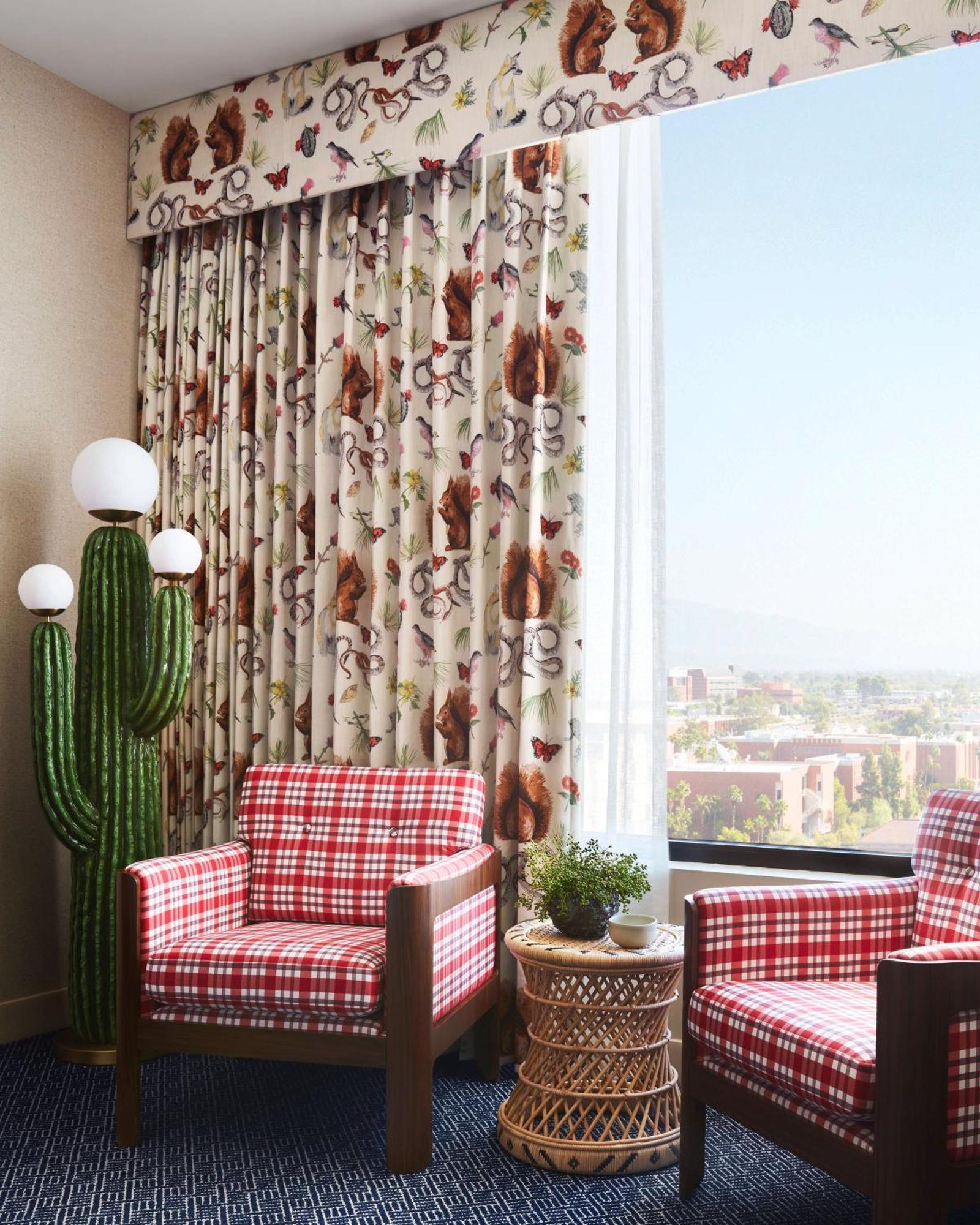 King Room Mountain View