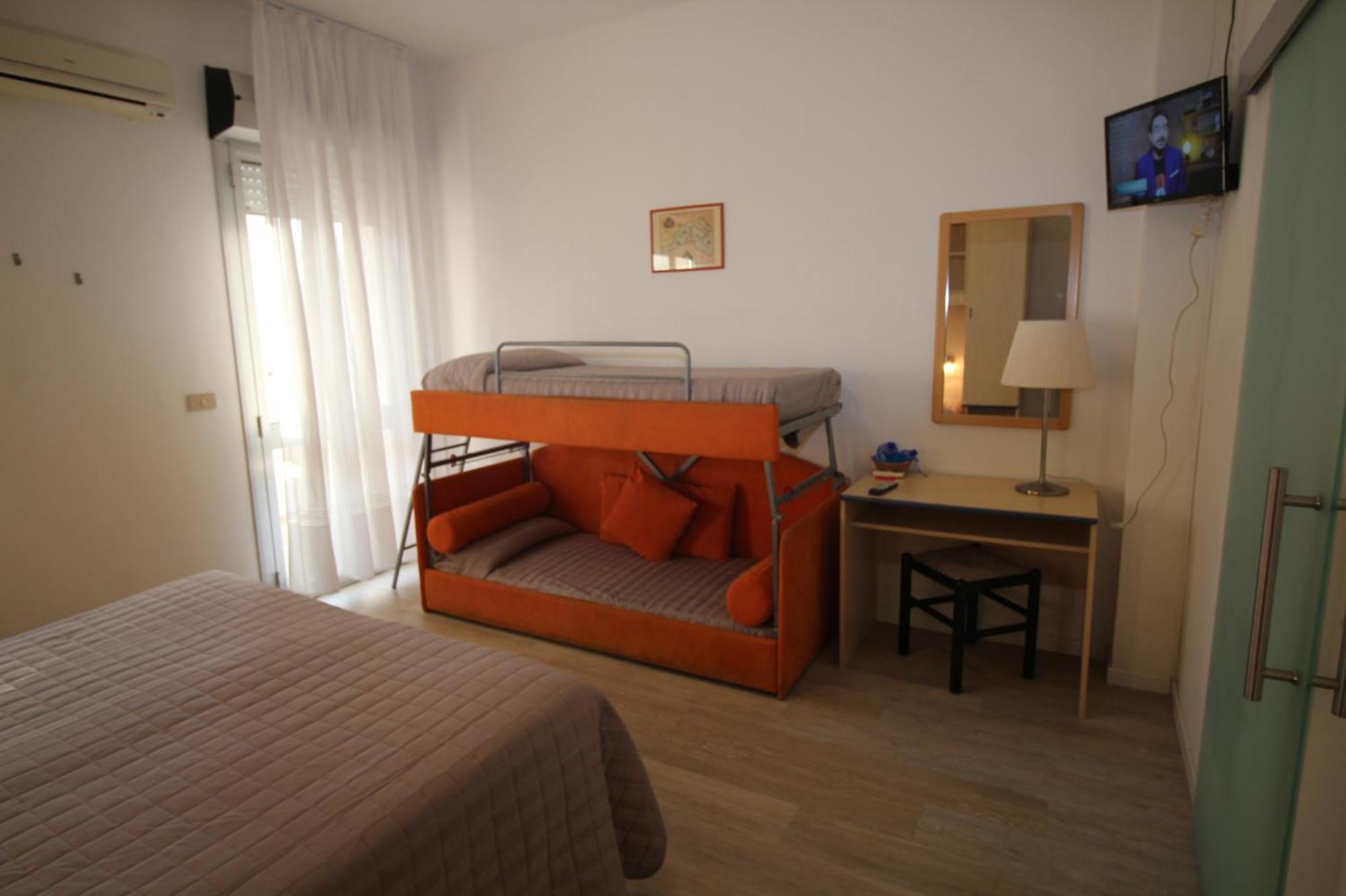 Classic Quadruple Room