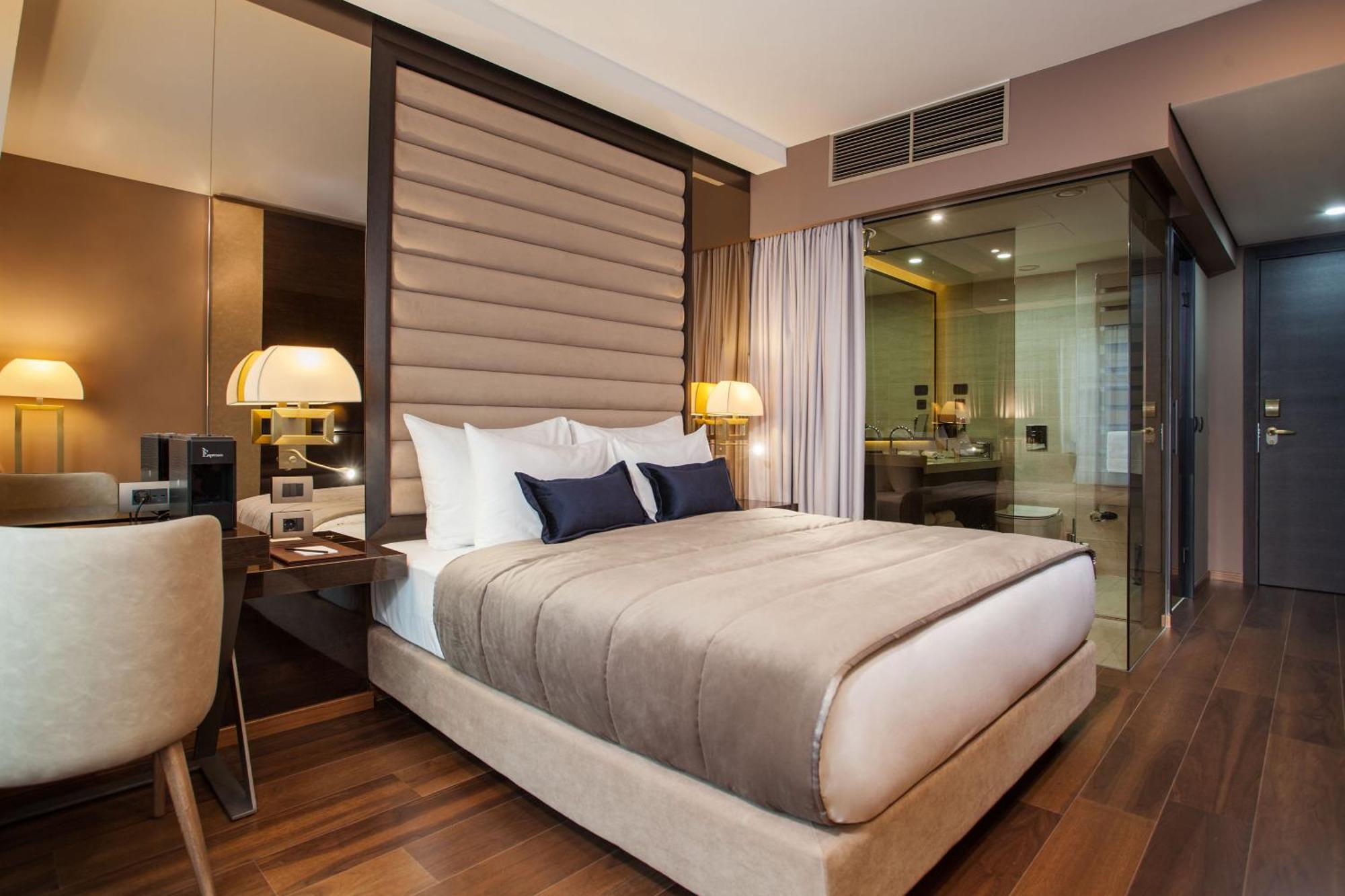 Classic Double Room