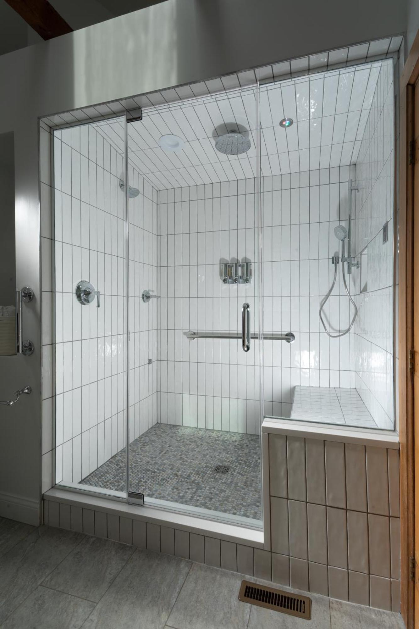 Double Room Private Bathroom