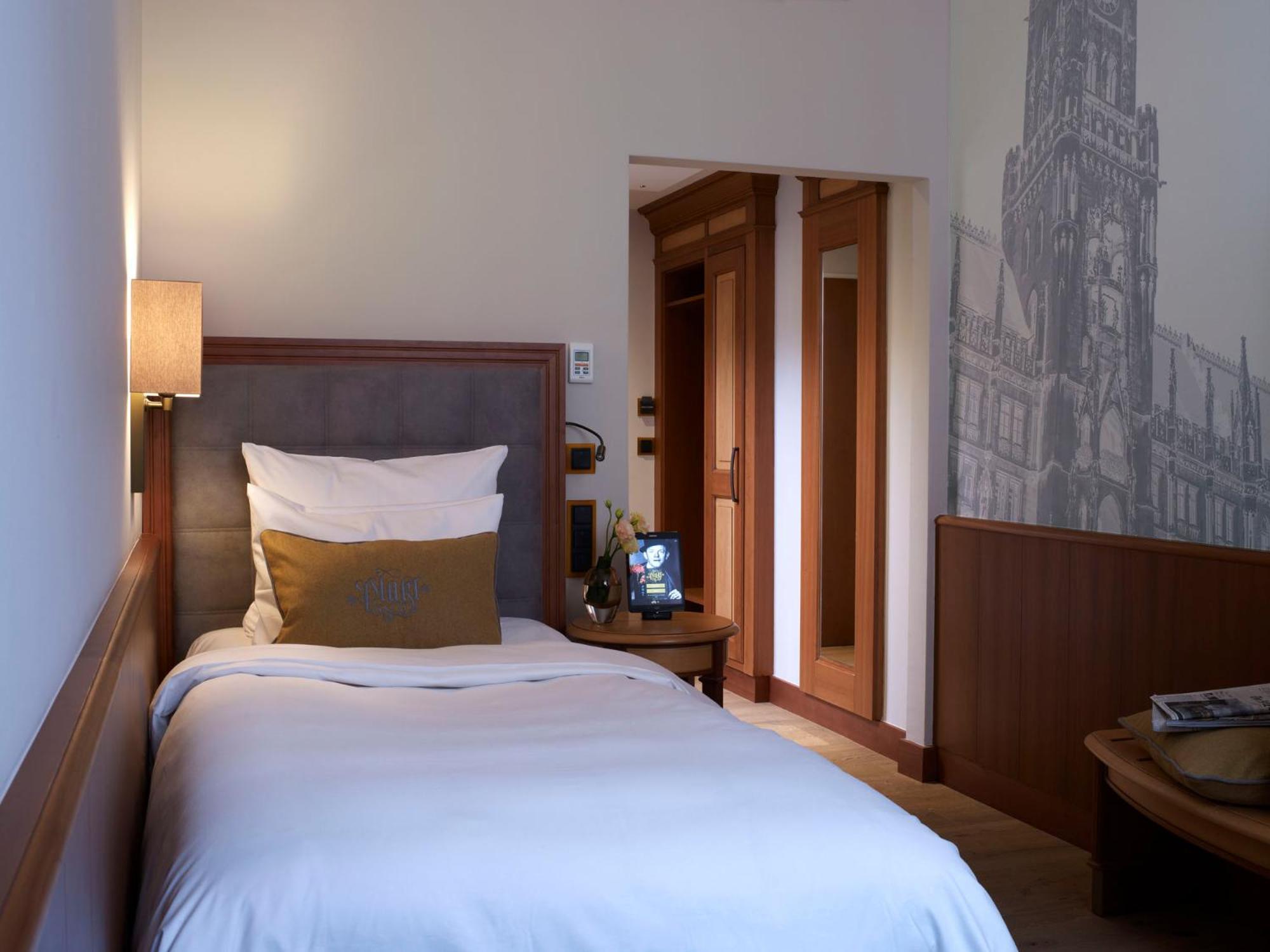 Classic Single Room