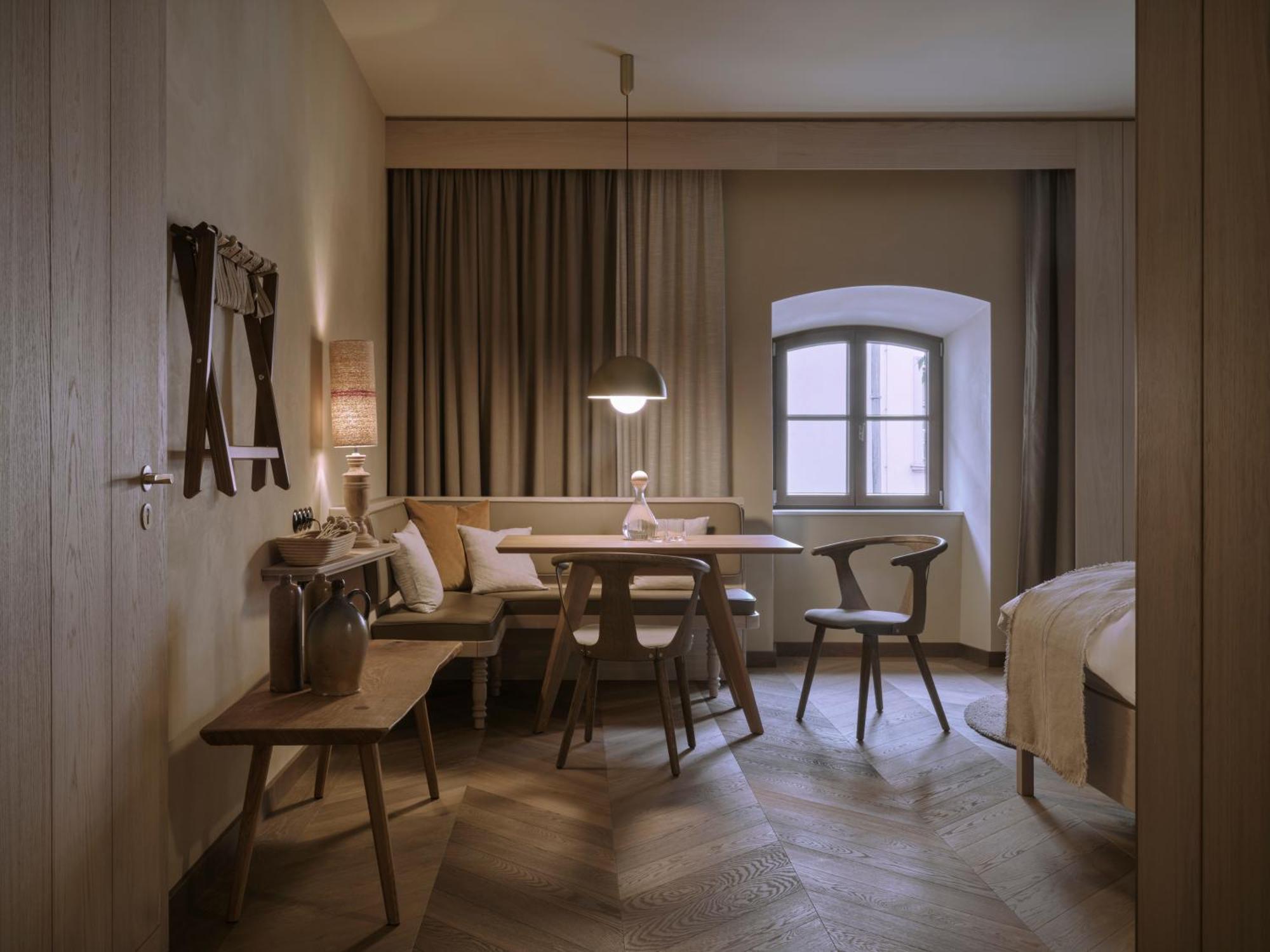 Deluxe Junior Suite