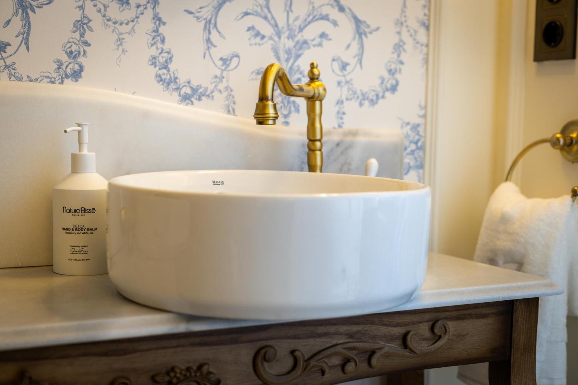 Exclusive Double Room bathtub Sea View,1663737949:JPEG
