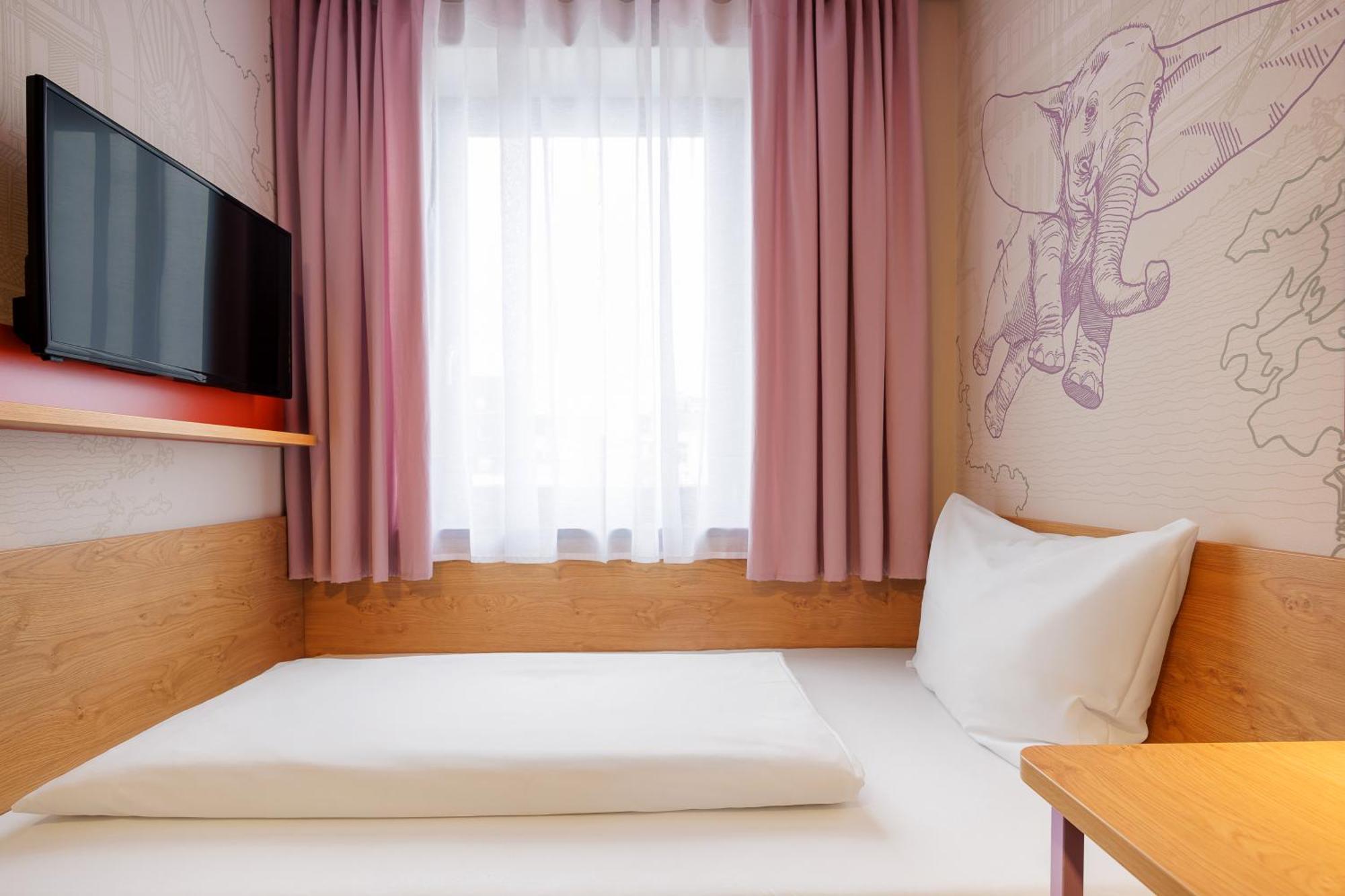 Single Room Basic