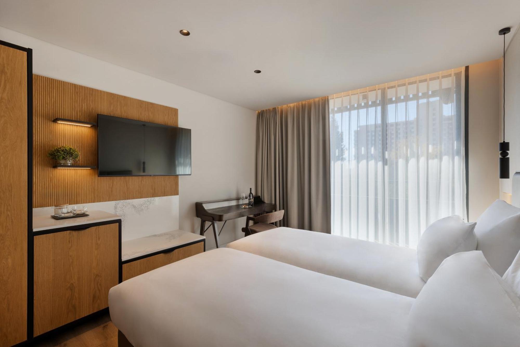 Executive Triple Room