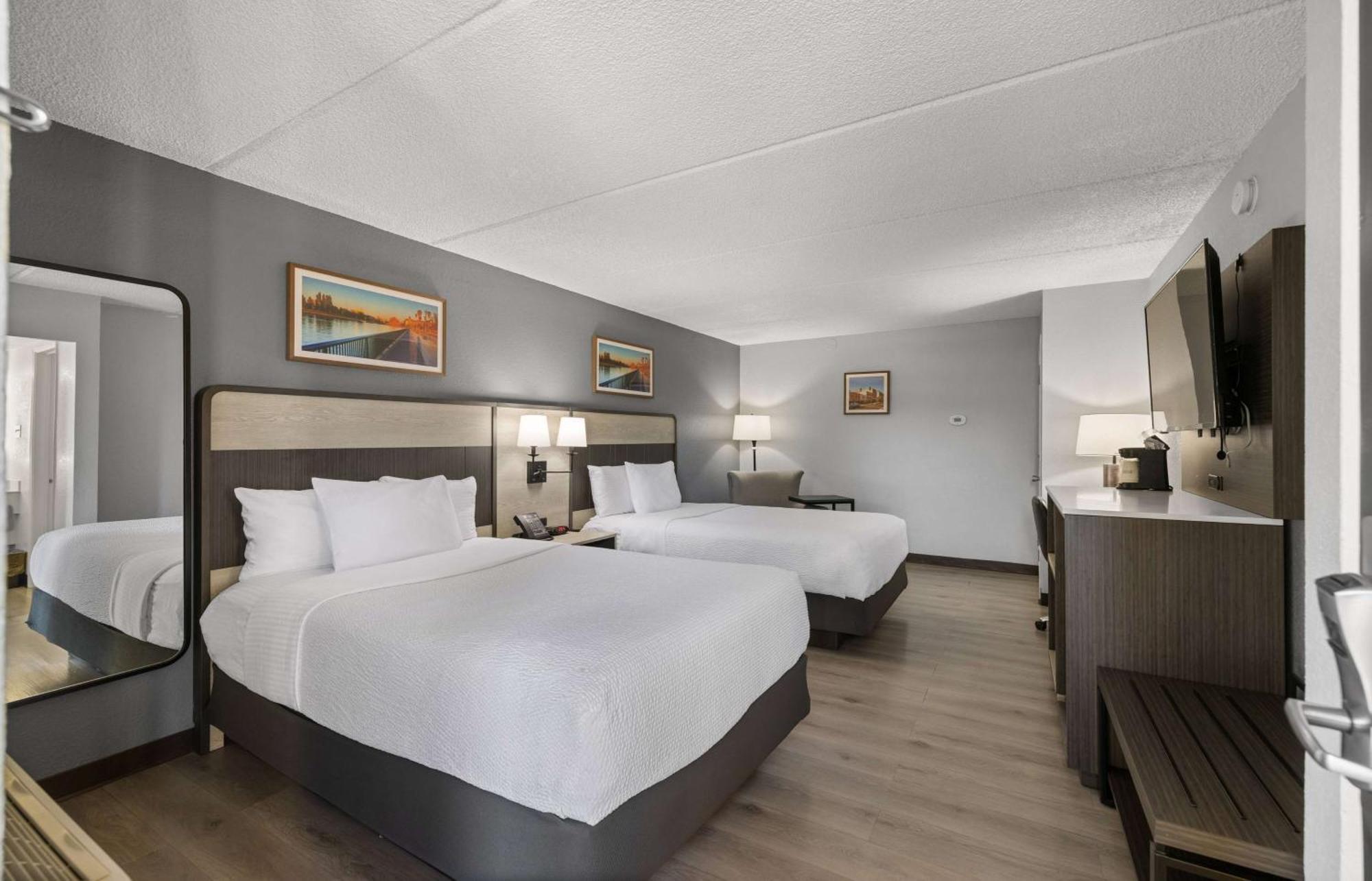 Double Room Two Double Beds Non-Smoking