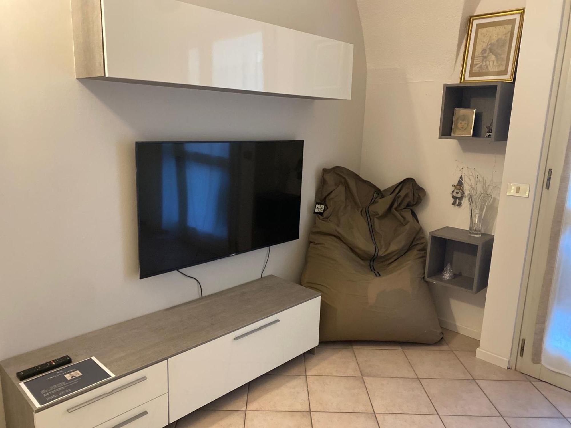 One-Bedroom Family Apartment