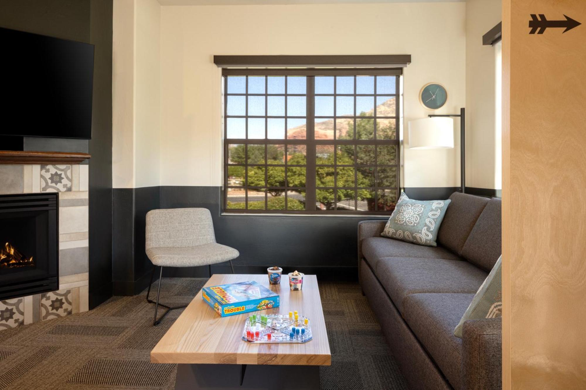 Junior King Suite Mobility Accessible