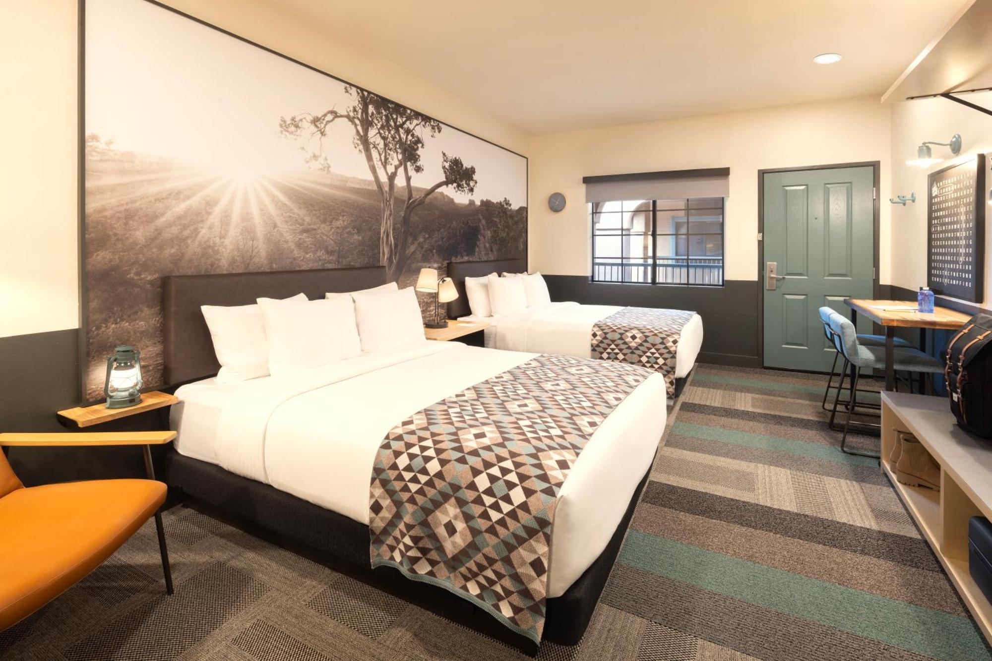 Queen Room Two Queen Beds