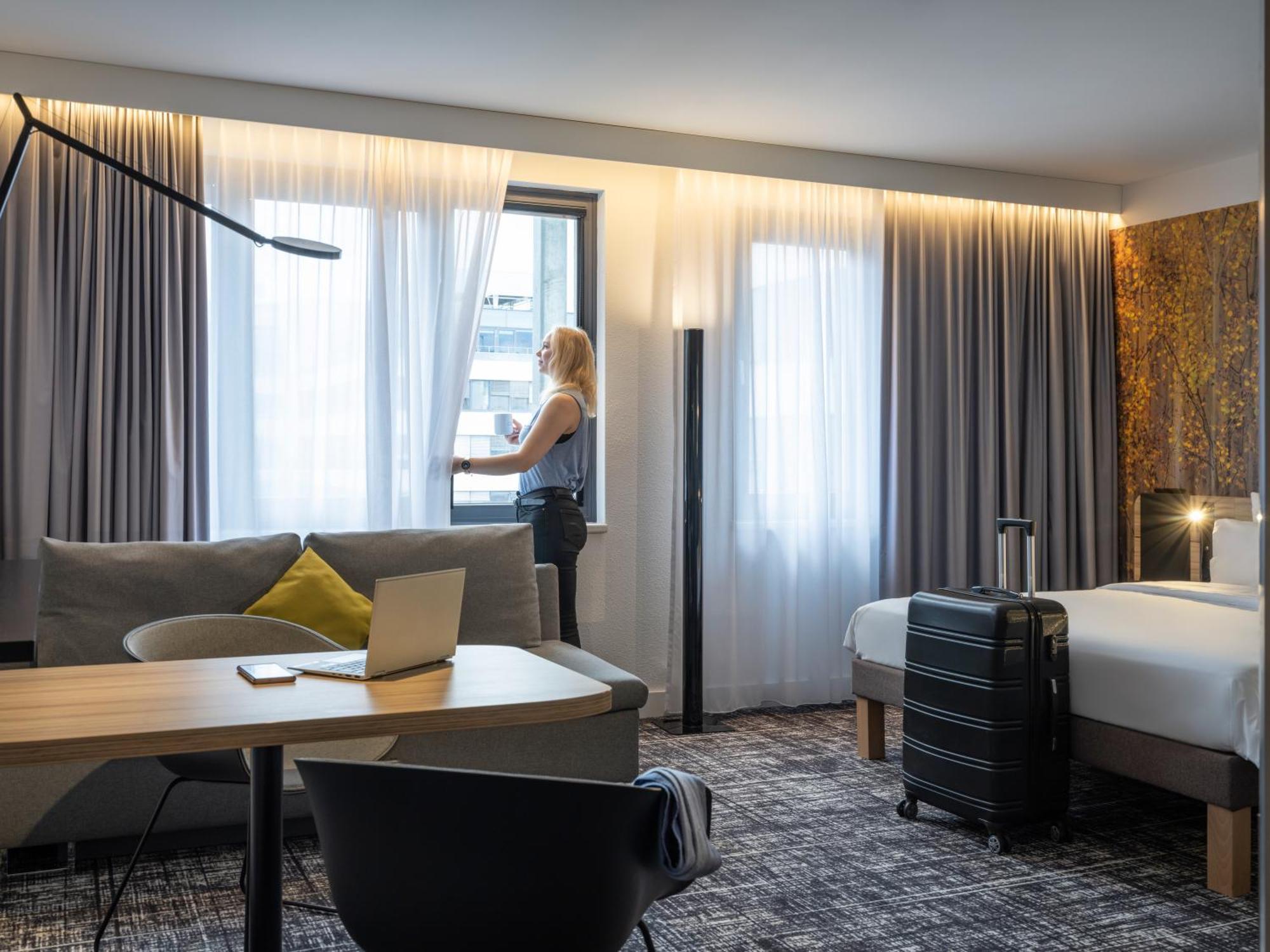 Junior King Suite,1664648301:JPEG