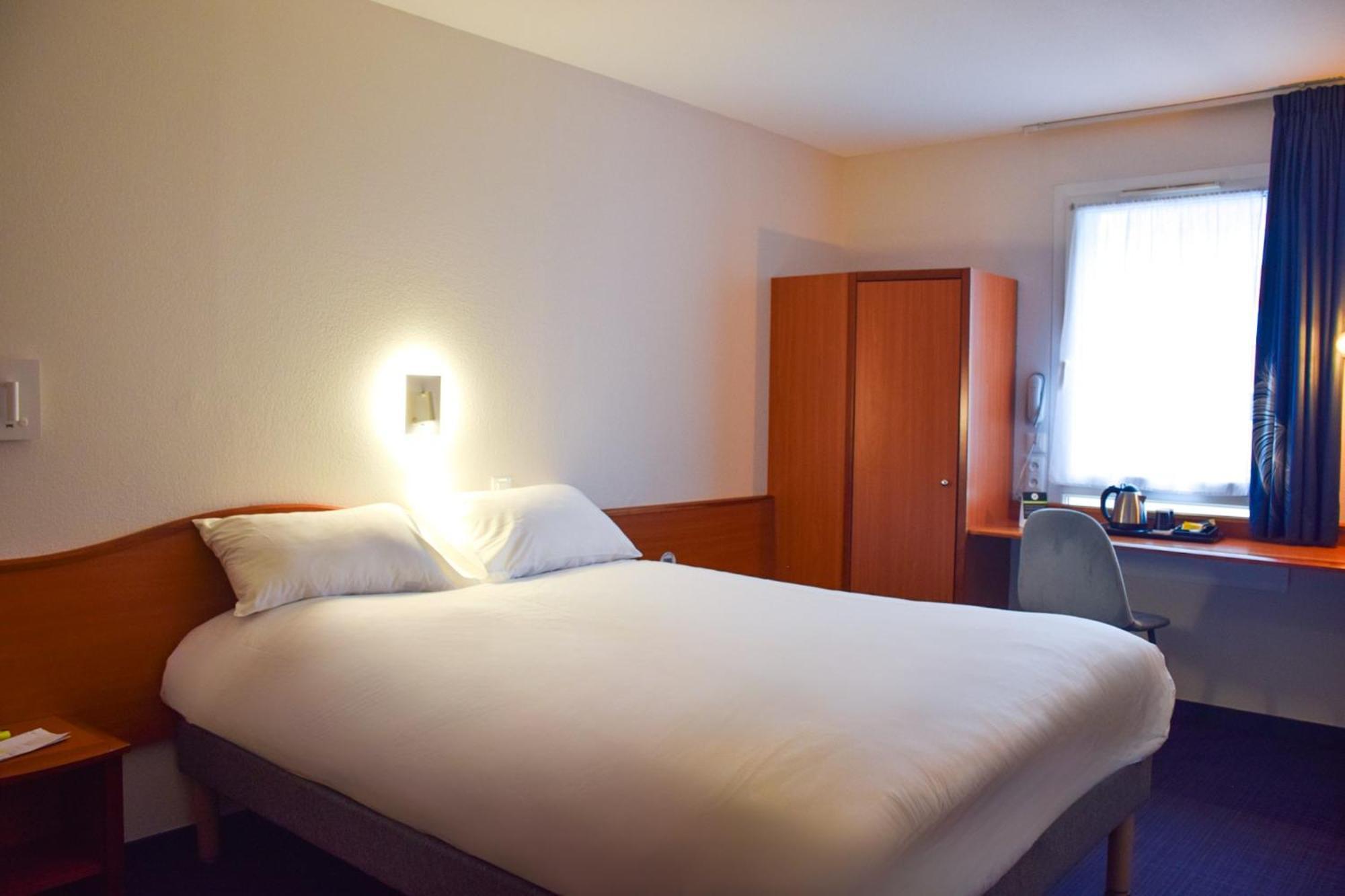 Standard Double Room,1664652213:JPEG