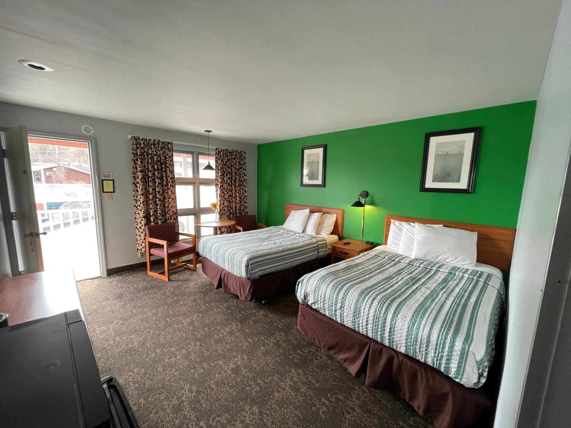 Double Room Two Double Beds