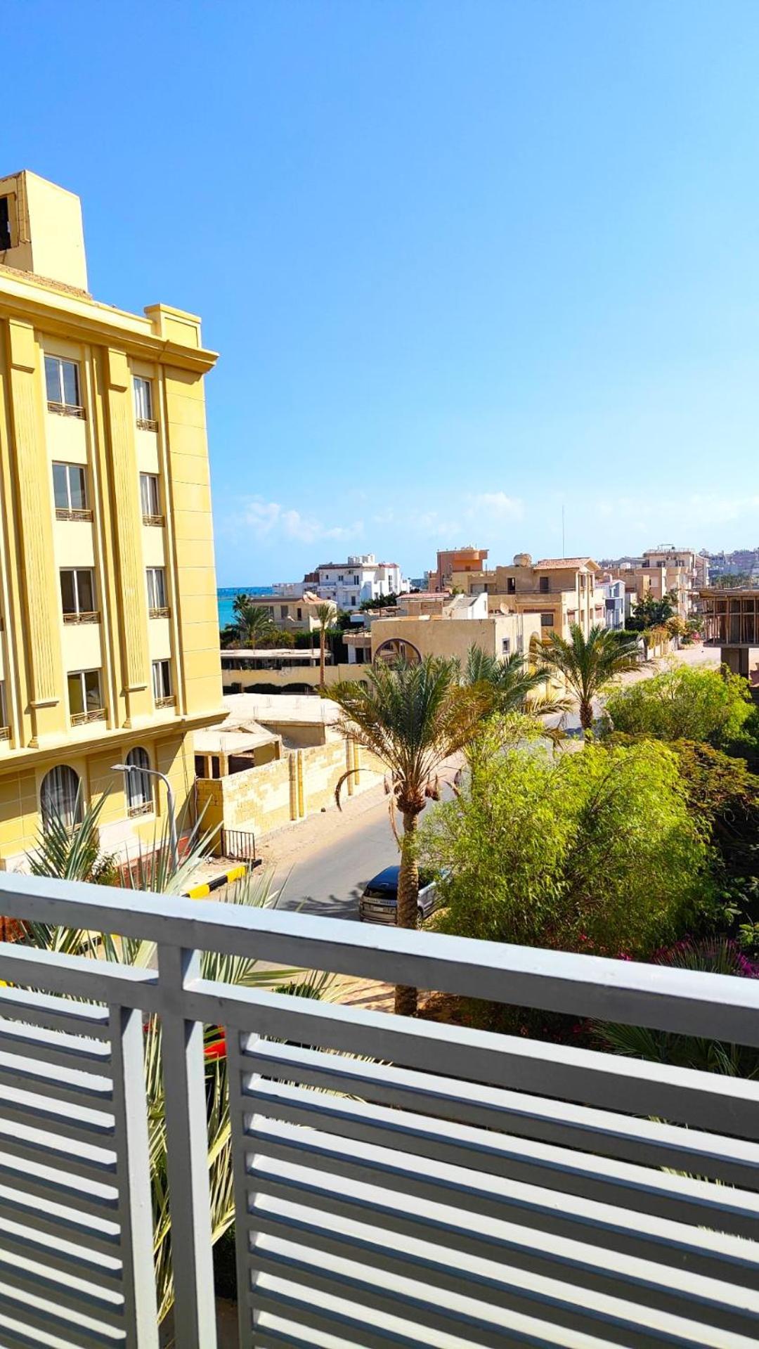 Apartment City View