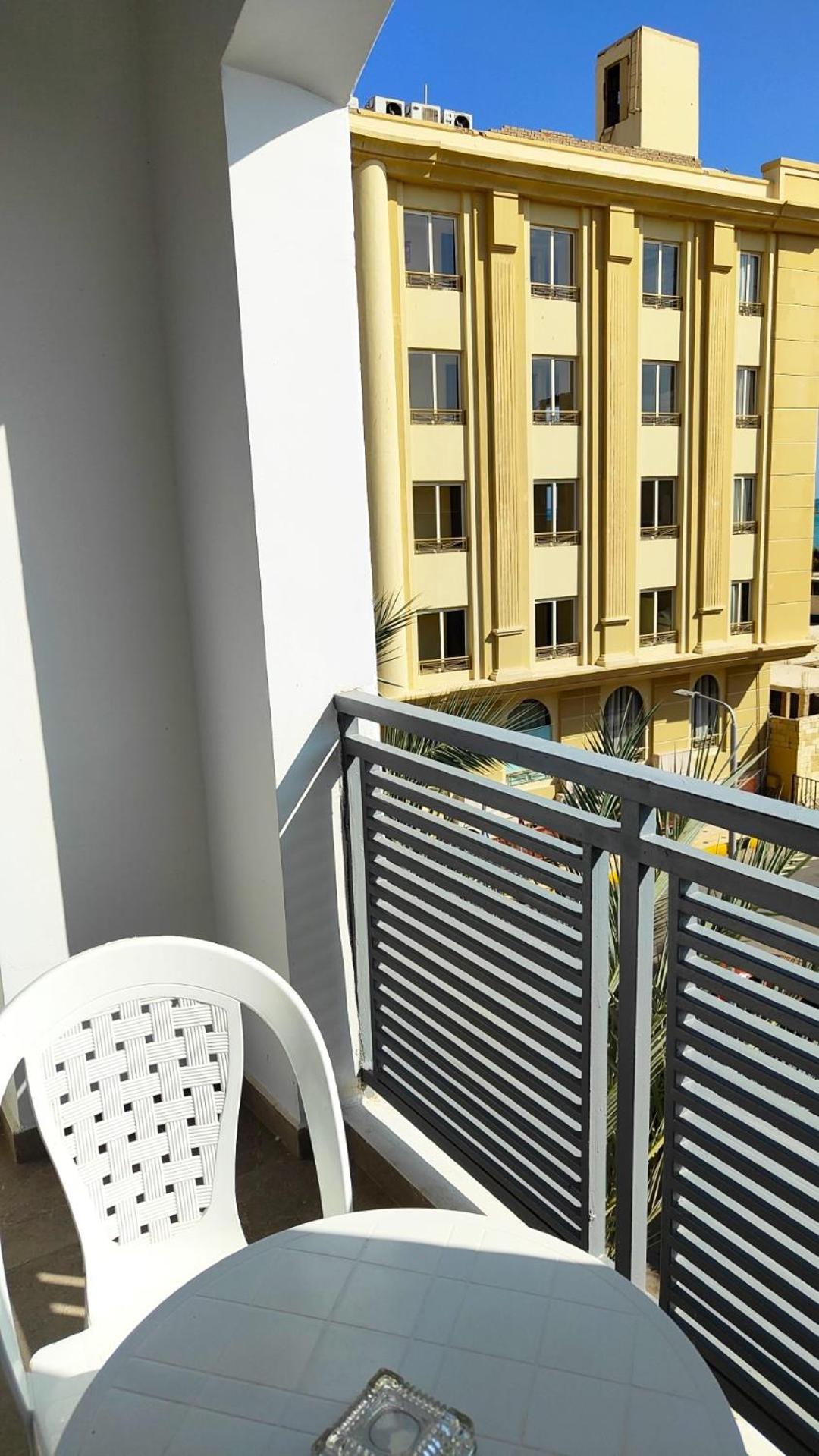 Apartment City View