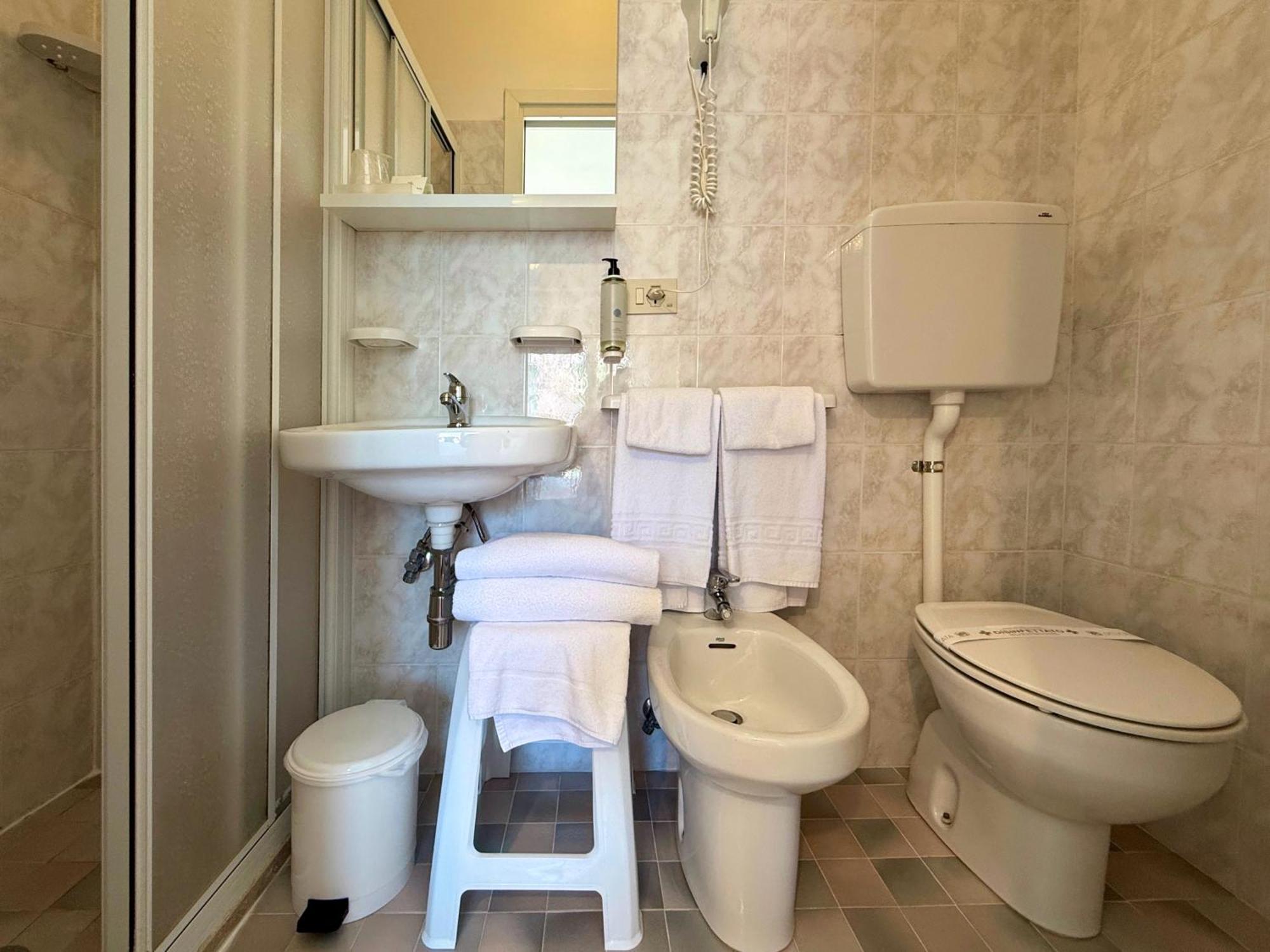 Economy Double or Twin Room