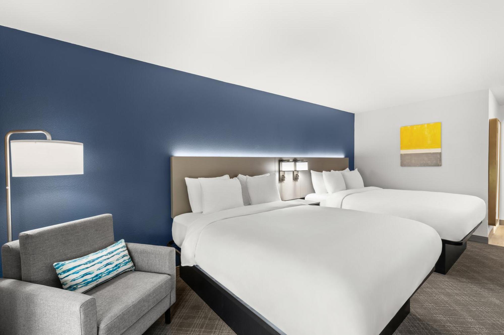 Queen Room Two Queen Beds Disability Access or Non-Smoking,1664673398:JPEG