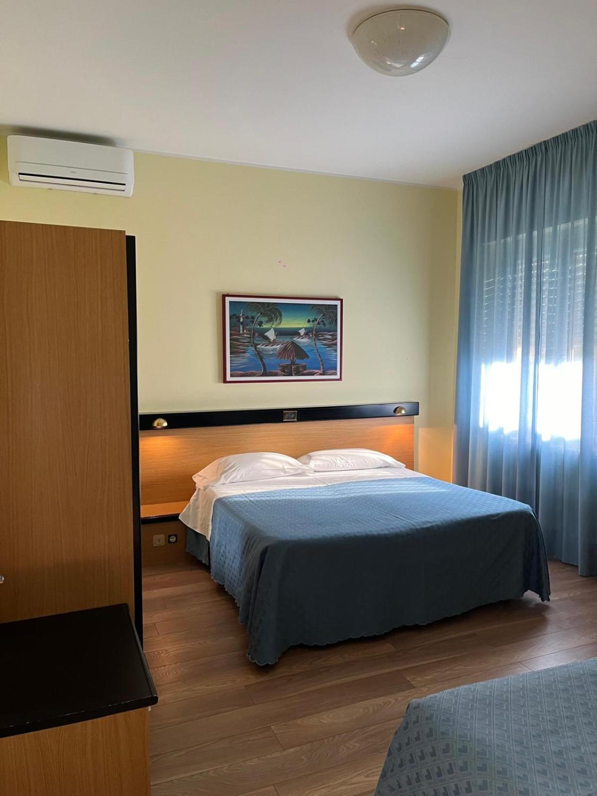 Economy Quadruple Room,1664676232:JPEG