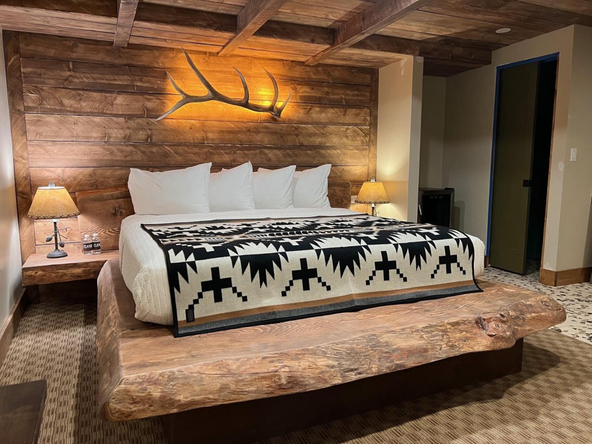 Deluxe King Room,1117388463:JPEG