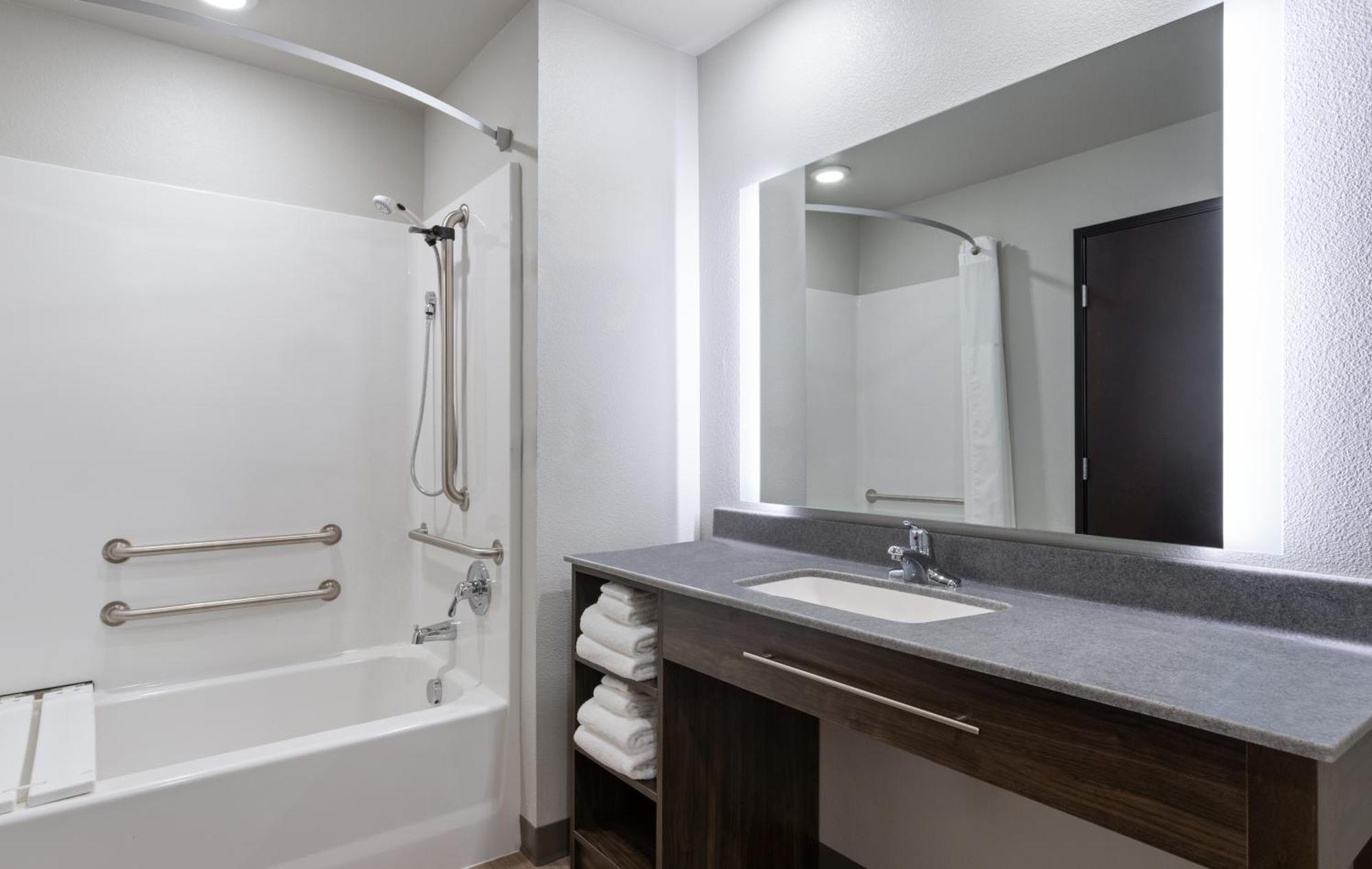 King Room Mobility Accessible